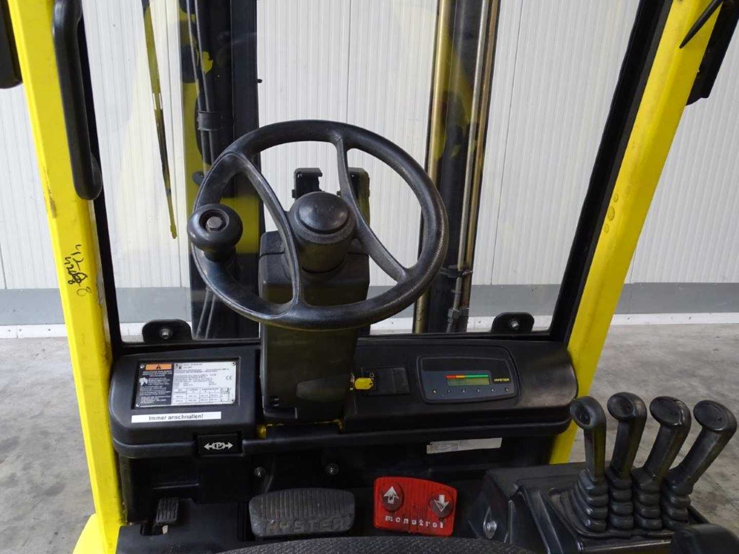 Used Forklift Hyster J3.0XM 4 riteņu dakšu iekrāvējs (Image 8) Used Forklift Hyster J3.0XM 4 riteņu dakšu iekrāvējs (Image 8)