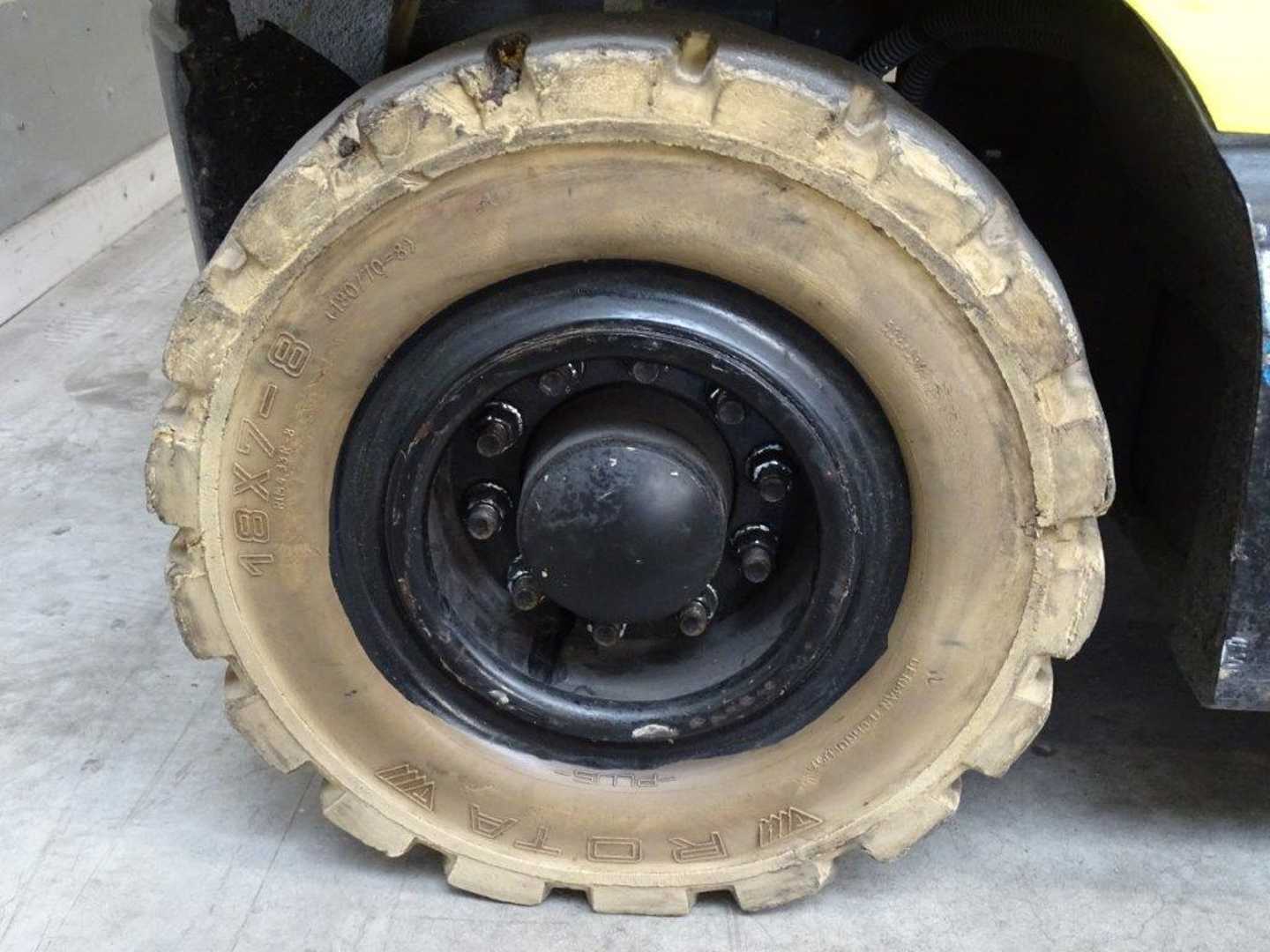 Used Forklift Hyster J3.0XM 4 riteņu dakšu iekrāvējs (Image 11) Used Forklift Hyster J3.0XM 4 riteņu dakšu iekrāvējs (Image 11)