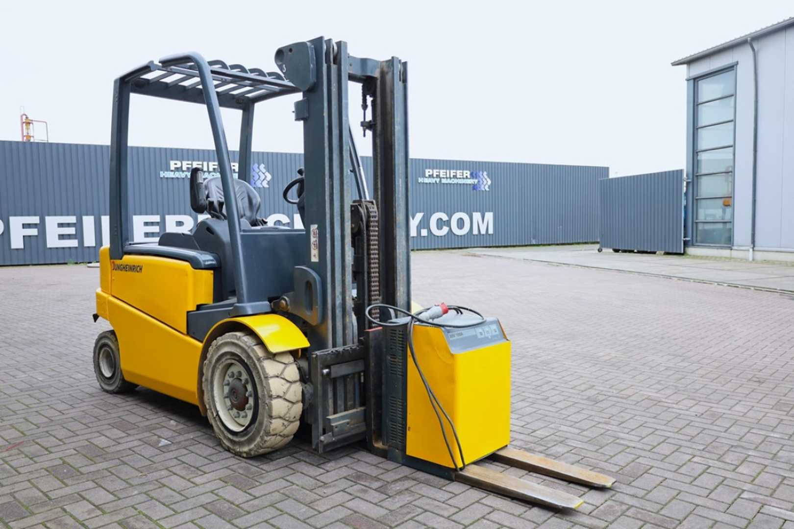 Used Forklift Jungheinrich EFG535 4 riteņu dakšu iekrāvējs (Image 9) Used Forklift Jungheinrich EFG535 4 riteņu dakšu iekrāvējs (Image 9)