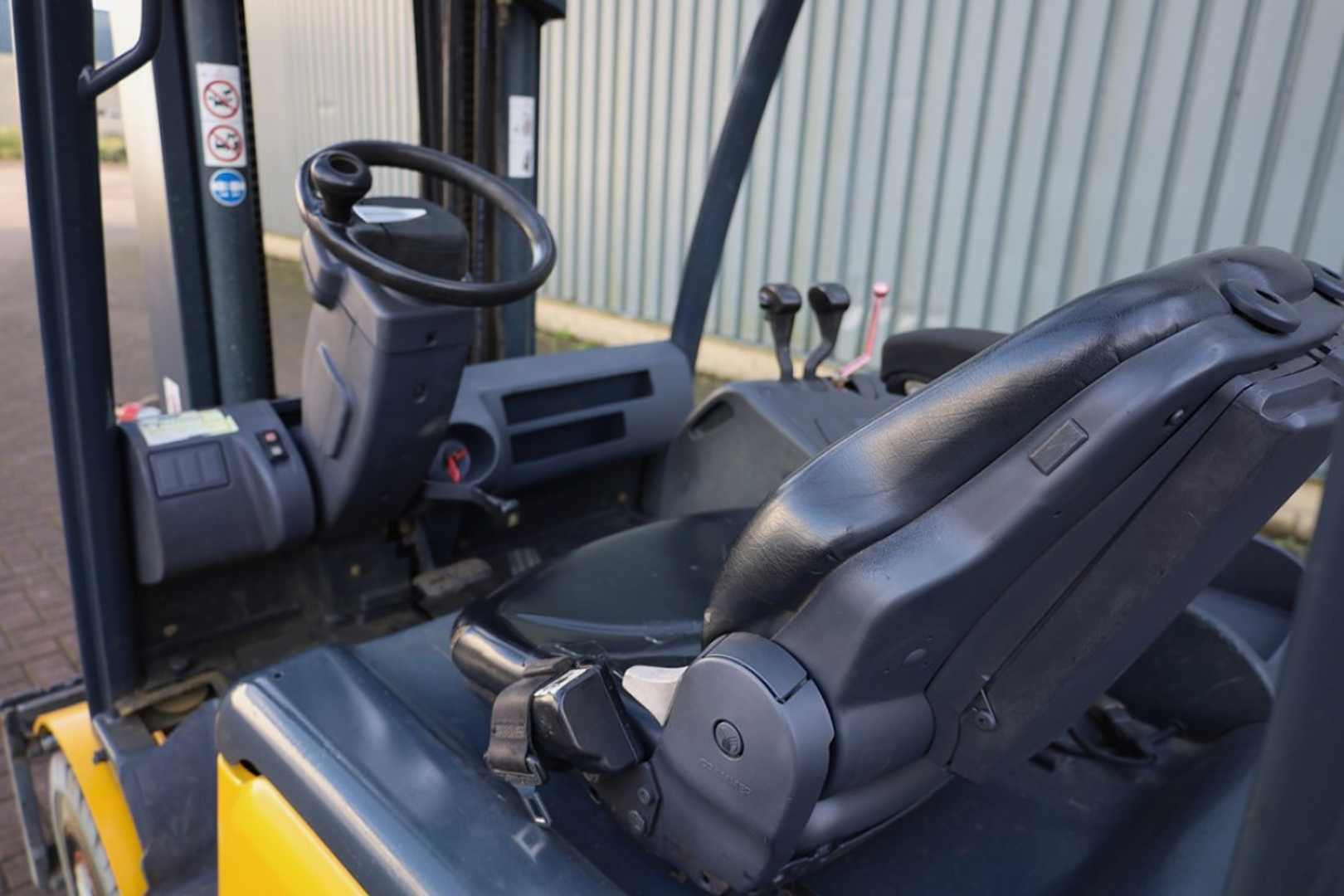 Used Forklift Jungheinrich EFG425K 4 riteņu dakšu iekrāvējs (Image 5)