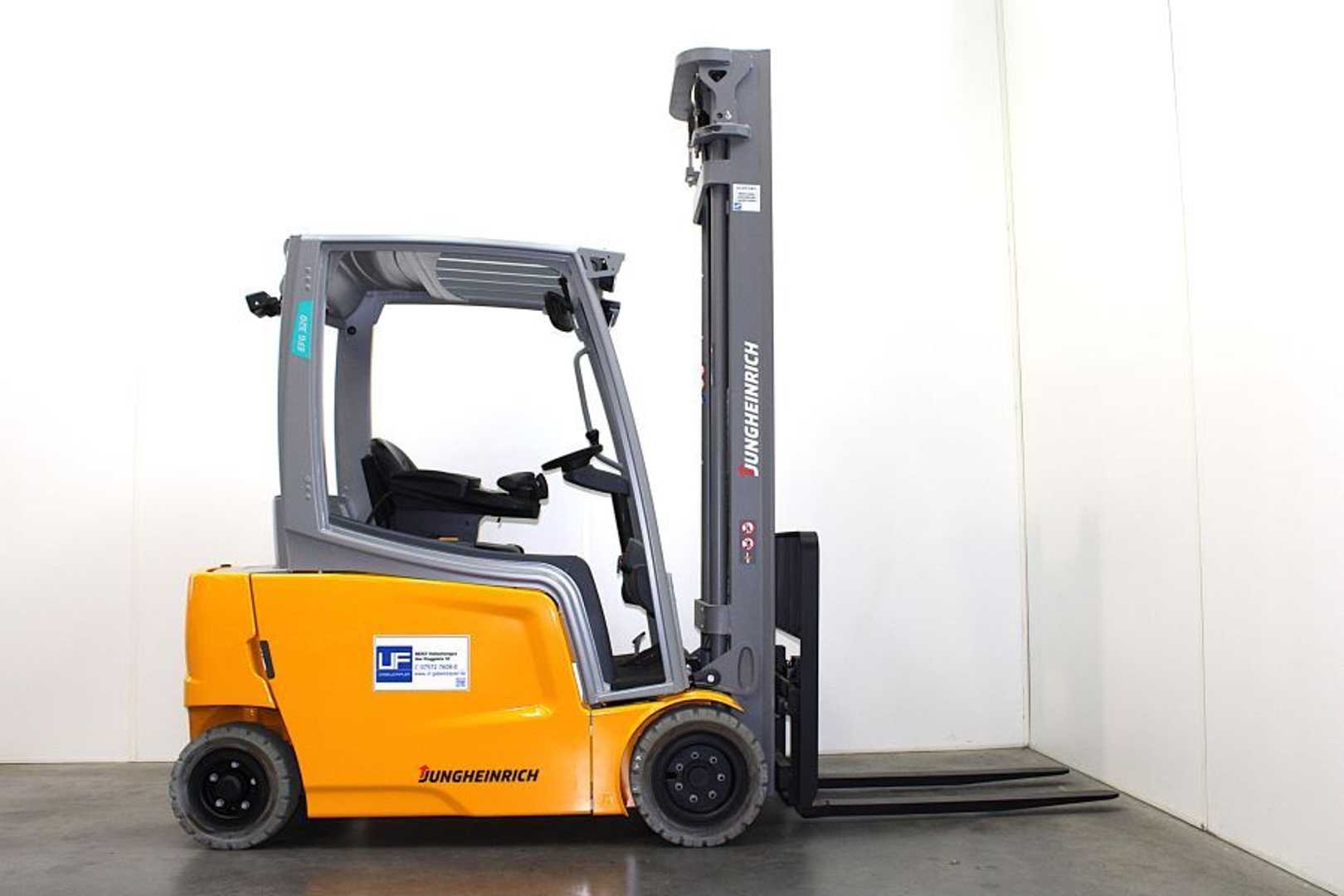 Used Forklift Jungheinrich EFG 320 - 650 DZ 4 riteņu dakšu iekrāvējs (Image 6) Used Forklift Jungheinrich EFG 320 - 650 DZ 4 riteņu dakšu iekrāvējs (Image 6)