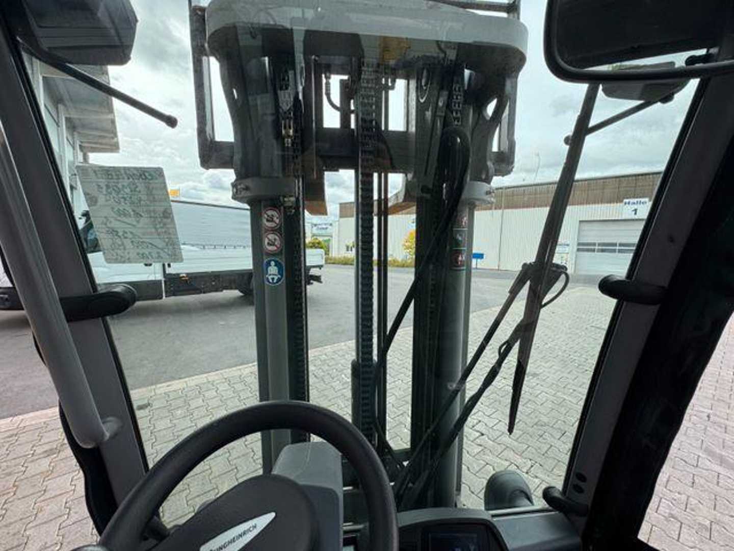Used Forklift Jungheinrich EFG 215 / Triplex: 4.25m! / SS / nur 3.298h! 4 riteņu dakšu iekrāvējs (Image 13) Used Forklift Jungheinrich EFG 215 / Triplex: 4.25m! / SS / nur 3.298h! 4 riteņu dakšu iekrāvējs (Image 13)
