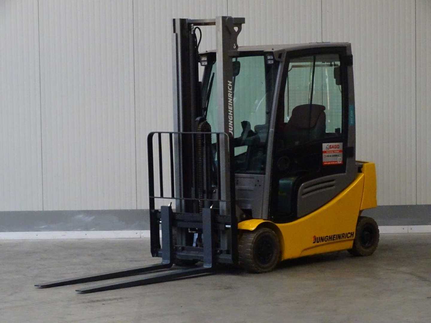 Used Forklift Jungheinrich EFG316 4 riteņu dakšu iekrāvējs (Image 1) Used Forklift Jungheinrich EFG316 4 riteņu dakšu iekrāvējs (Image 1)