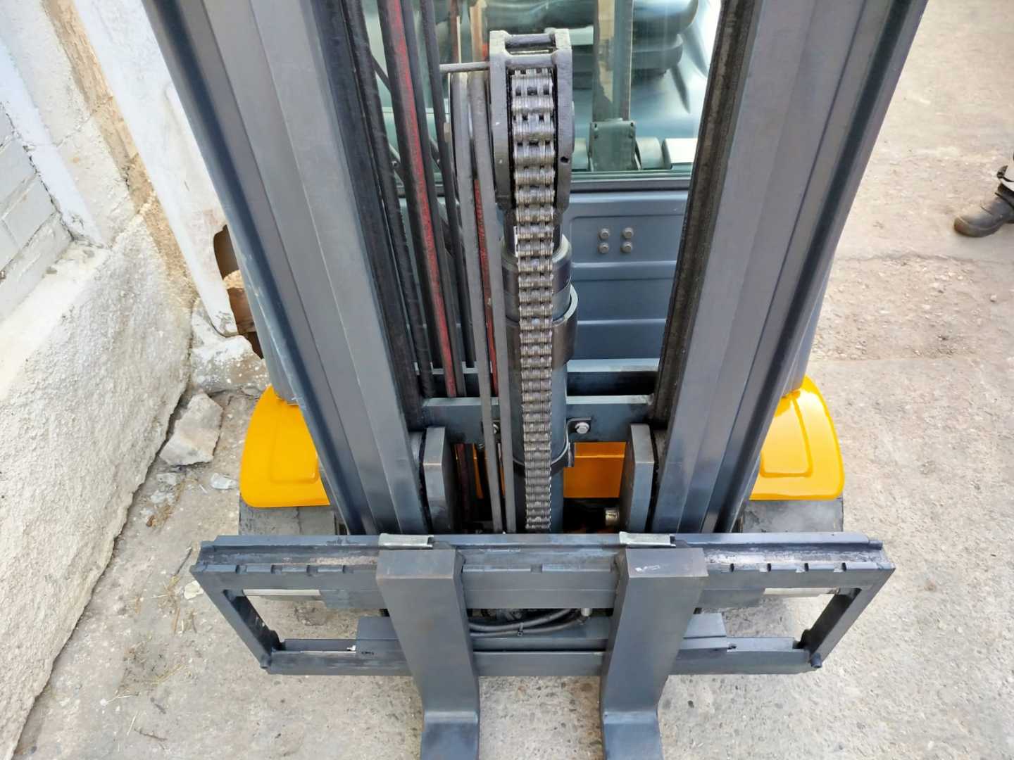 Used Forklift Jungheinrich EFG320 4 riteņu dakšu iekrāvējs (Image 5) Used Forklift Jungheinrich EFG320 4 riteņu dakšu iekrāvējs (Image 5)