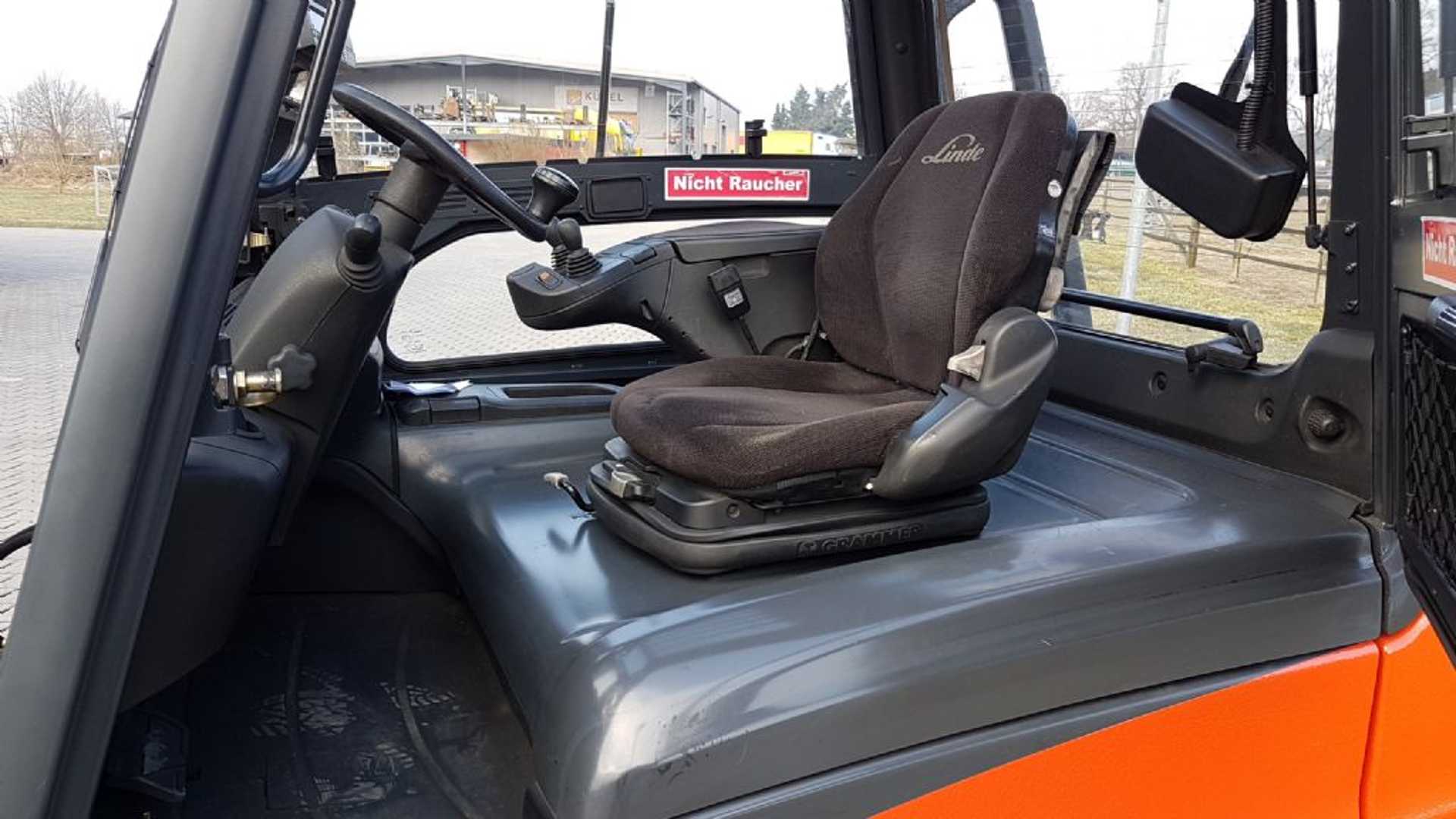 Used Forklift Linde E45H-01/550 4 riteņu dakšu iekrāvējs (Image 9) Used Forklift Linde E45H-01/550 4 riteņu dakšu iekrāvējs (Image 9)