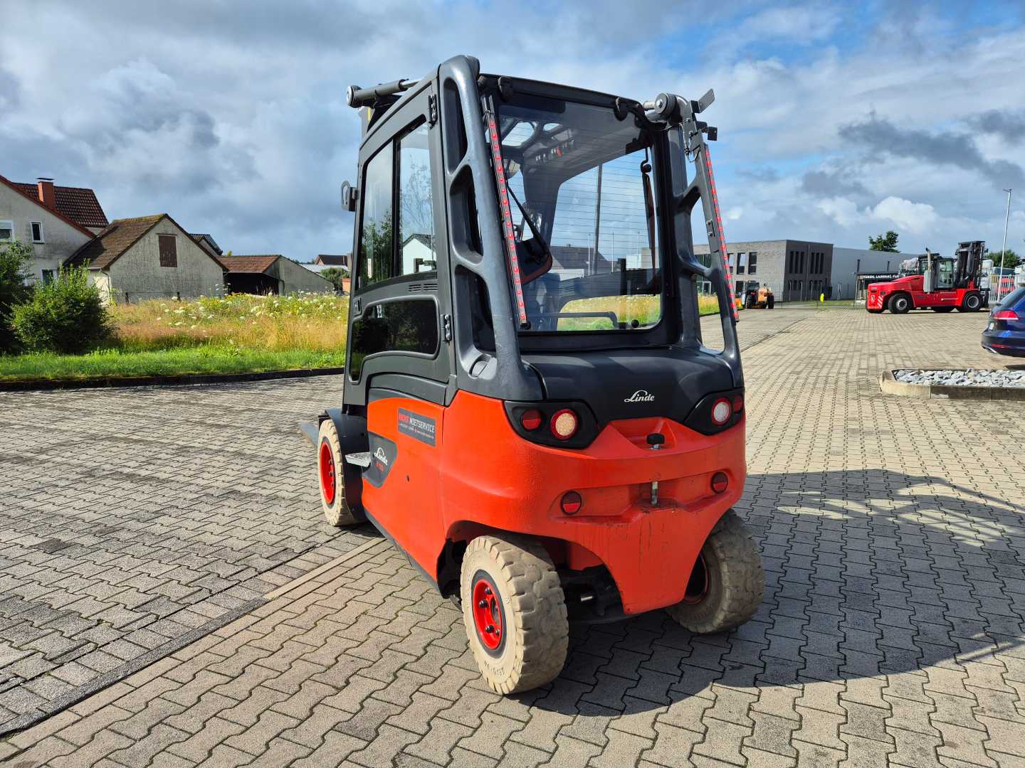 Used Forklift Linde E50HL-01 Batterie - 12.2023 4 riteņu dakšu iekrāvējs (Image 3)