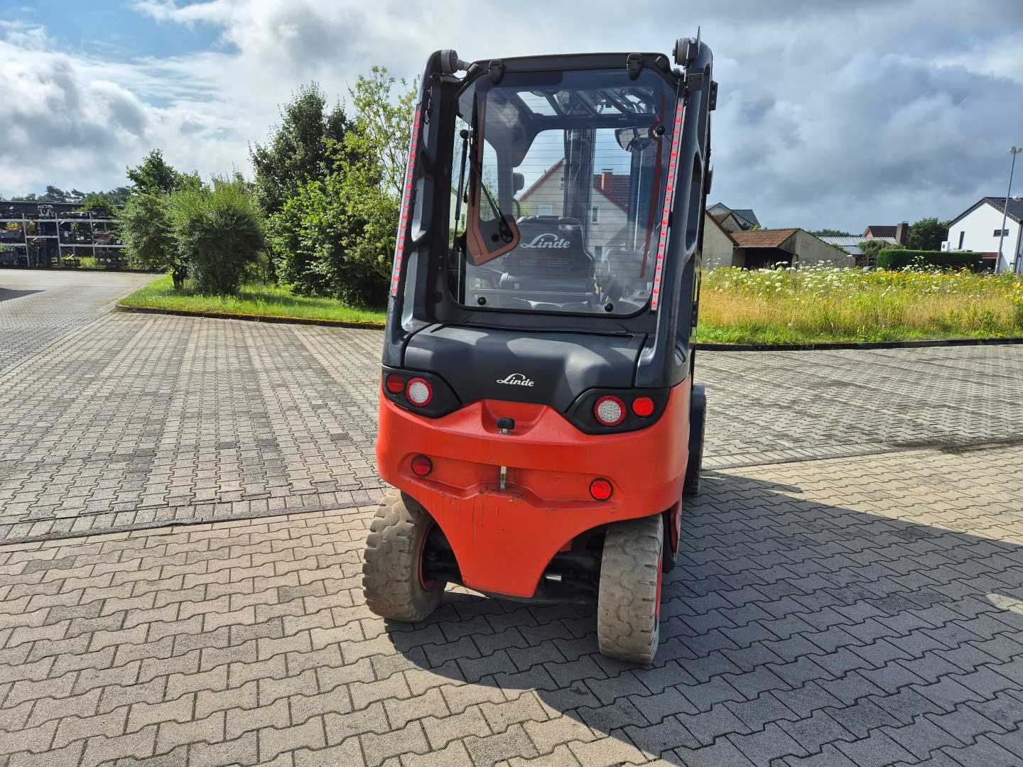 Used Forklift Linde E50HL-01 Batterie - 12.2023 4 riteņu dakšu iekrāvējs (Image 4)