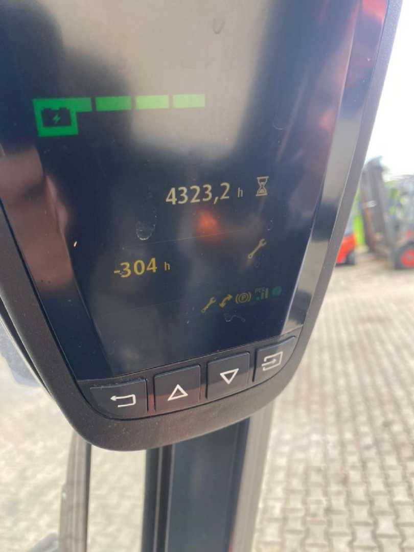 Used Forklift Linde E 30 HL-01/600 4 riteņu dakšu iekrāvējs (Image 5) Used Forklift Linde E 30 HL-01/600 4 riteņu dakšu iekrāvējs (Image 5)