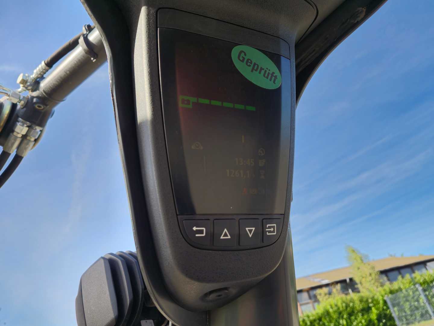 Used Forklift Linde E16P-02 4 riteņu dakšu iekrāvējs (Image 12) Used Forklift Linde E16P-02 4 riteņu dakšu iekrāvējs (Image 12)