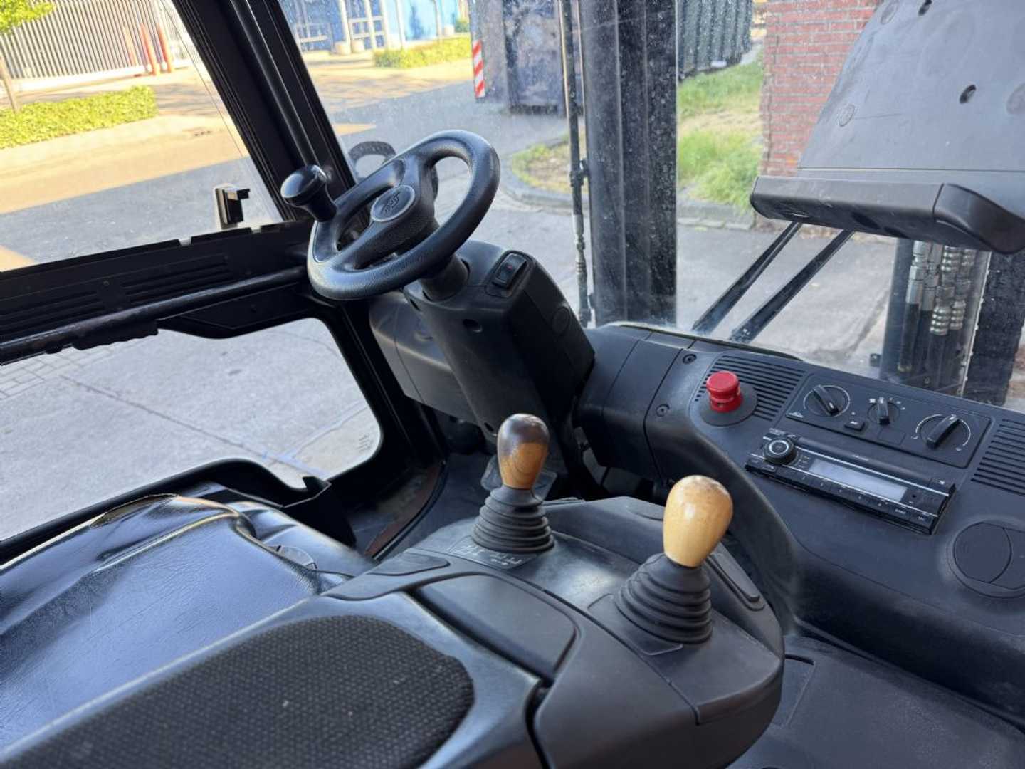 Used Forklift Linde E40HL-01/600 4 riteņu dakšu iekrāvējs (Image 10)