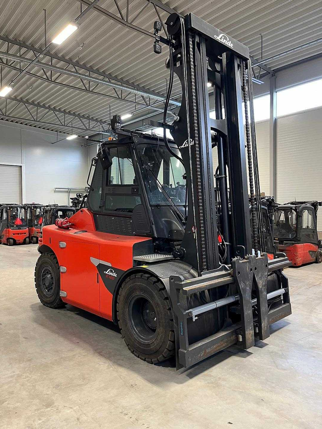 Used Forklift Linde E120/600 SWB 4 riteņu dakšu iekrāvējs (Image 1) Used Forklift Linde E120/600 SWB 4 riteņu dakšu iekrāvējs (Image 1)