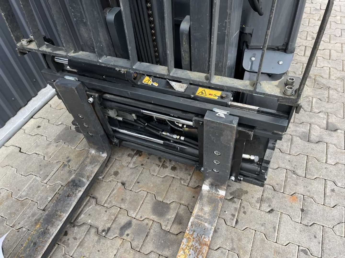 Used Forklift Linde E25HL-01/600 4 riteņu dakšu iekrāvējs (Image 8)