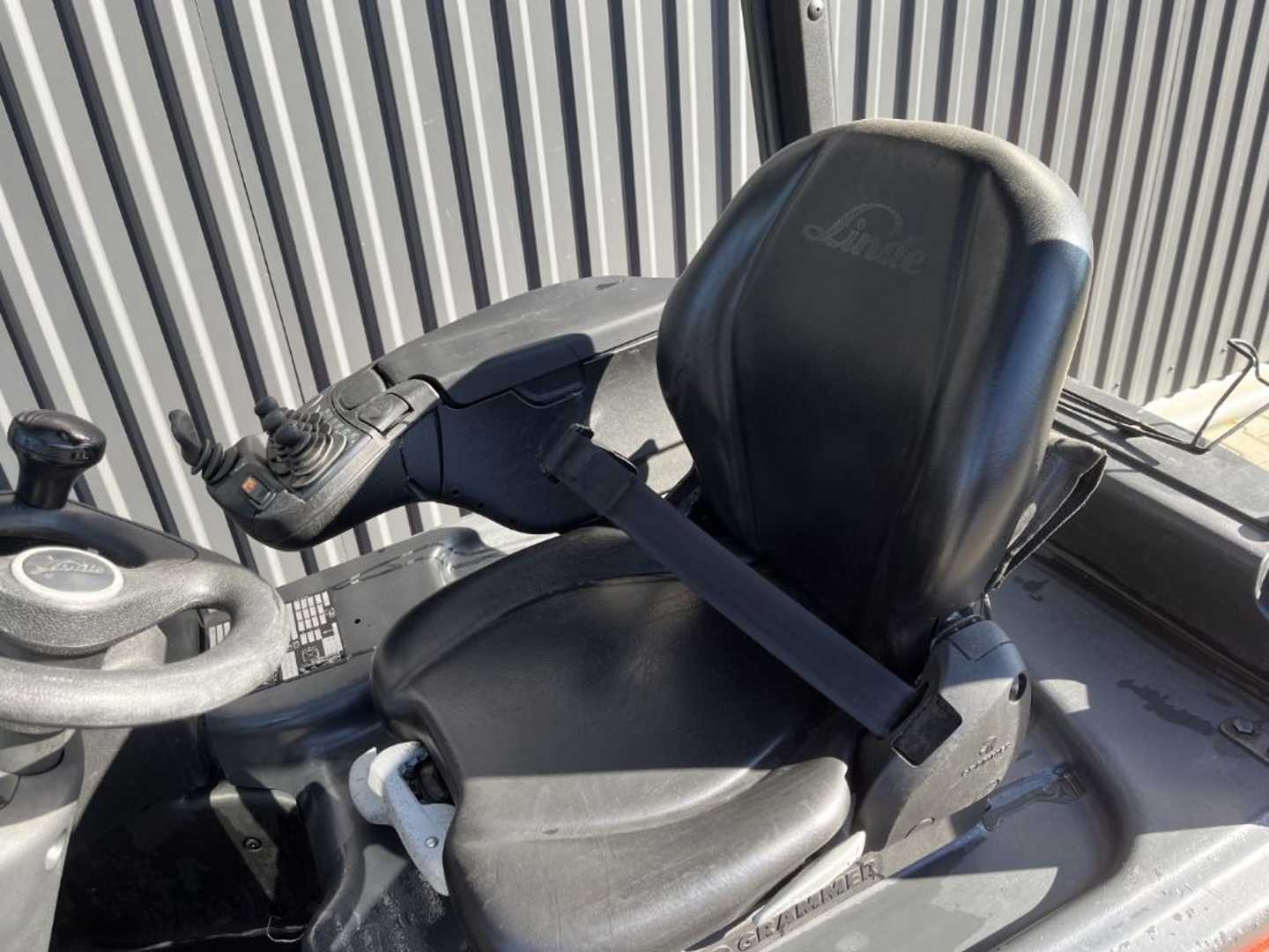 Used Forklift Linde E16P-02 4 riteņu dakšu iekrāvējs (Image 9)