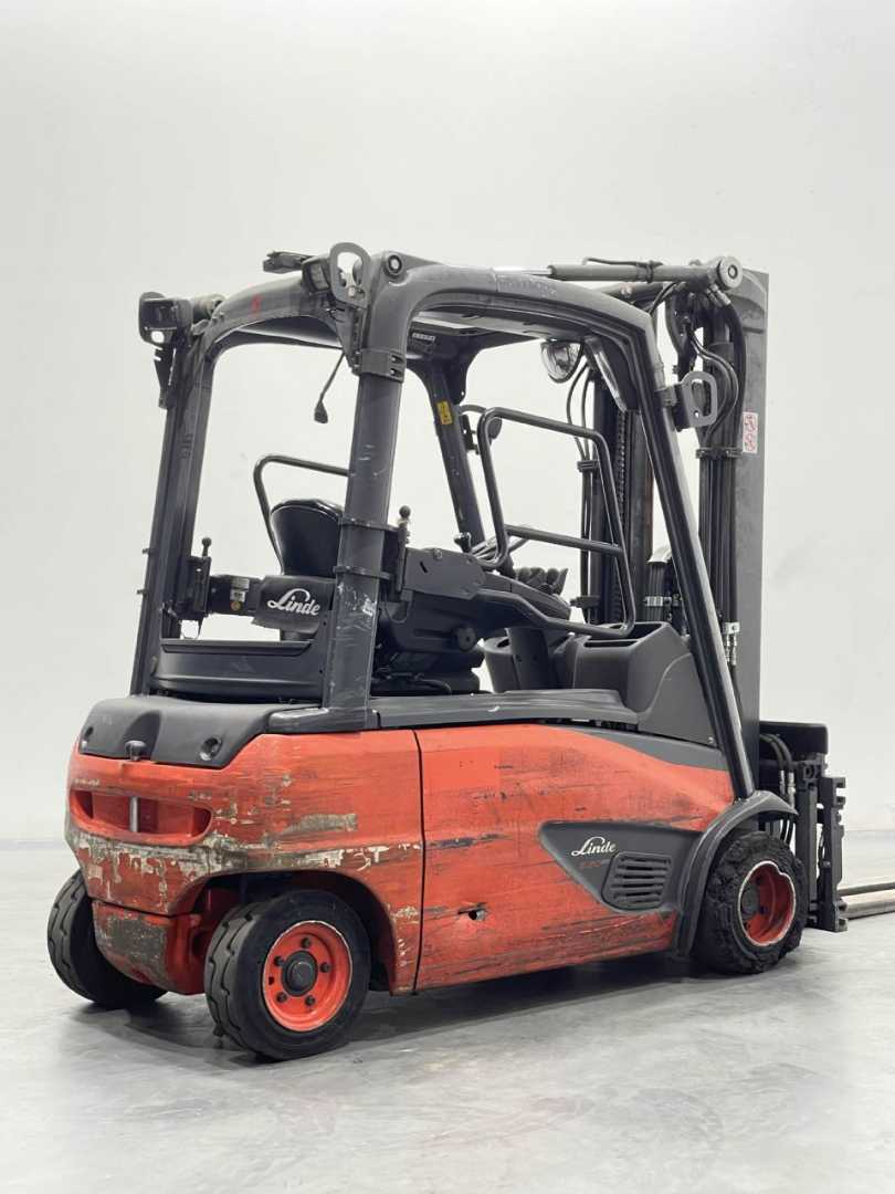 Used Forklift Linde E20PL-02-386 4 riteņu dakšu iekrāvējs (Image 2)
