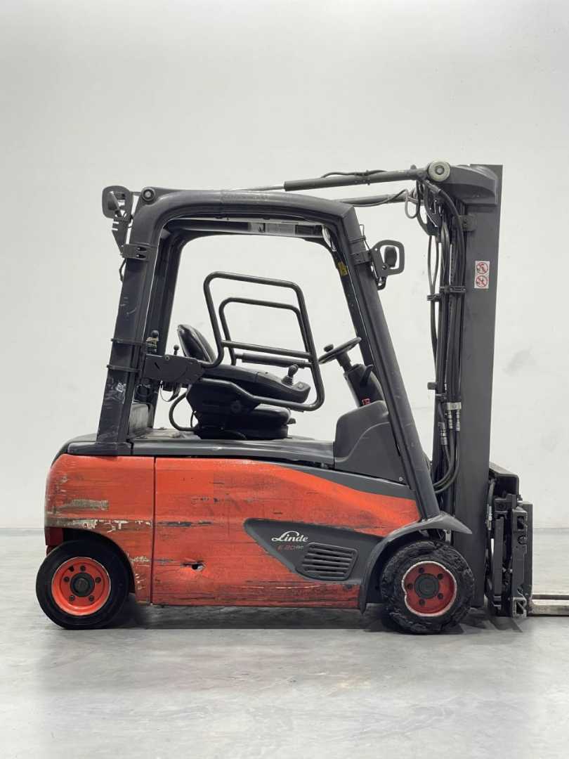 Used Forklift Linde E20PL-02-386 4 riteņu dakšu iekrāvējs (Image 3)