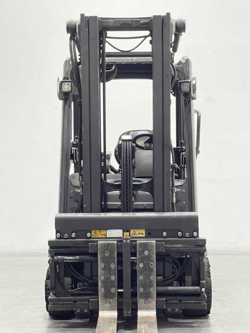 Used Forklift Linde E20PL-02-386 4 riteņu dakšu iekrāvējs (Image 5)