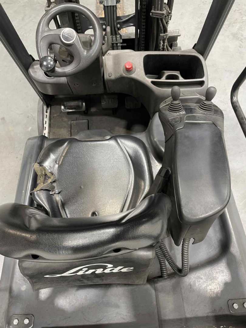 Used Forklift Linde E20PL-02-386 4 riteņu dakšu iekrāvējs (Image 7)