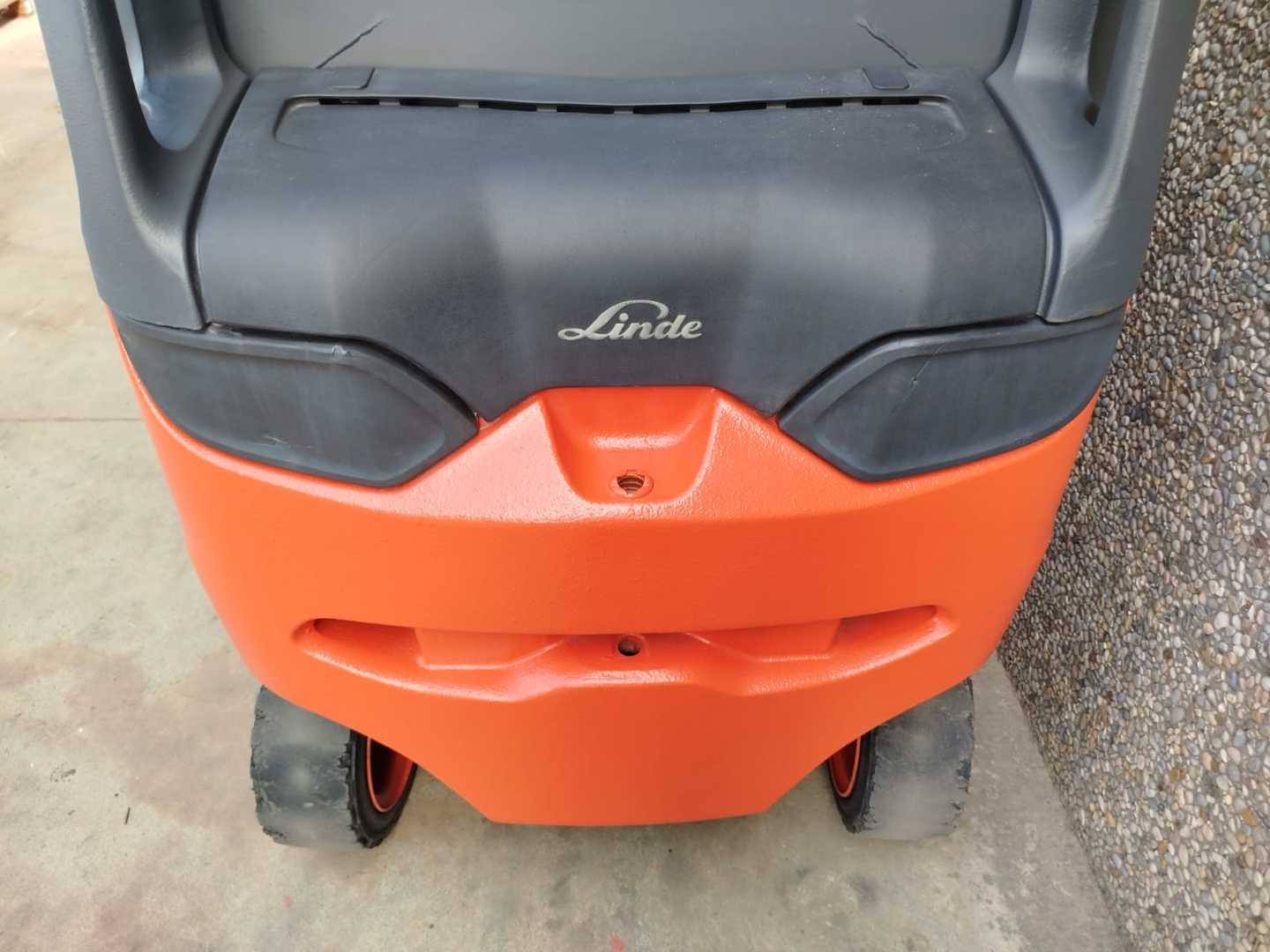 Used Forklift Linde E20H-01/600 4 riteņu dakšu iekrāvējs (Image 6)