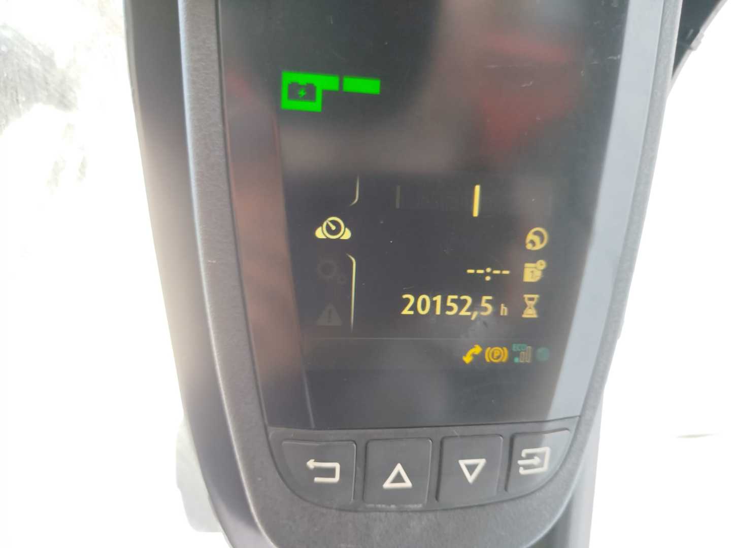 Used Forklift Linde E20PL EVO 4 riteņu dakšu iekrāvējs (Image 8) Used Forklift Linde E20PL EVO 4 riteņu dakšu iekrāvējs (Image 8)