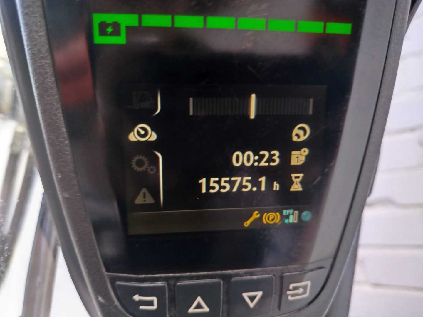 Used Forklift Linde E16PH-02 EVO 4 riteņu dakšu iekrāvējs (Image 9)