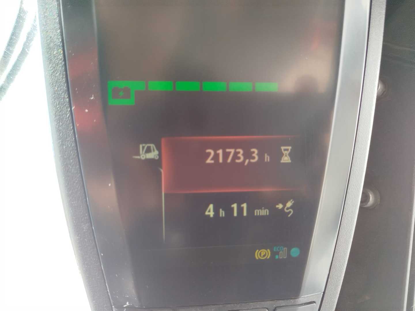 Used Forklift Linde E25-01 EVO 4 riteņu dakšu iekrāvējs (Image 8) Used Forklift Linde E25-01 EVO 4 riteņu dakšu iekrāvējs (Image 8)