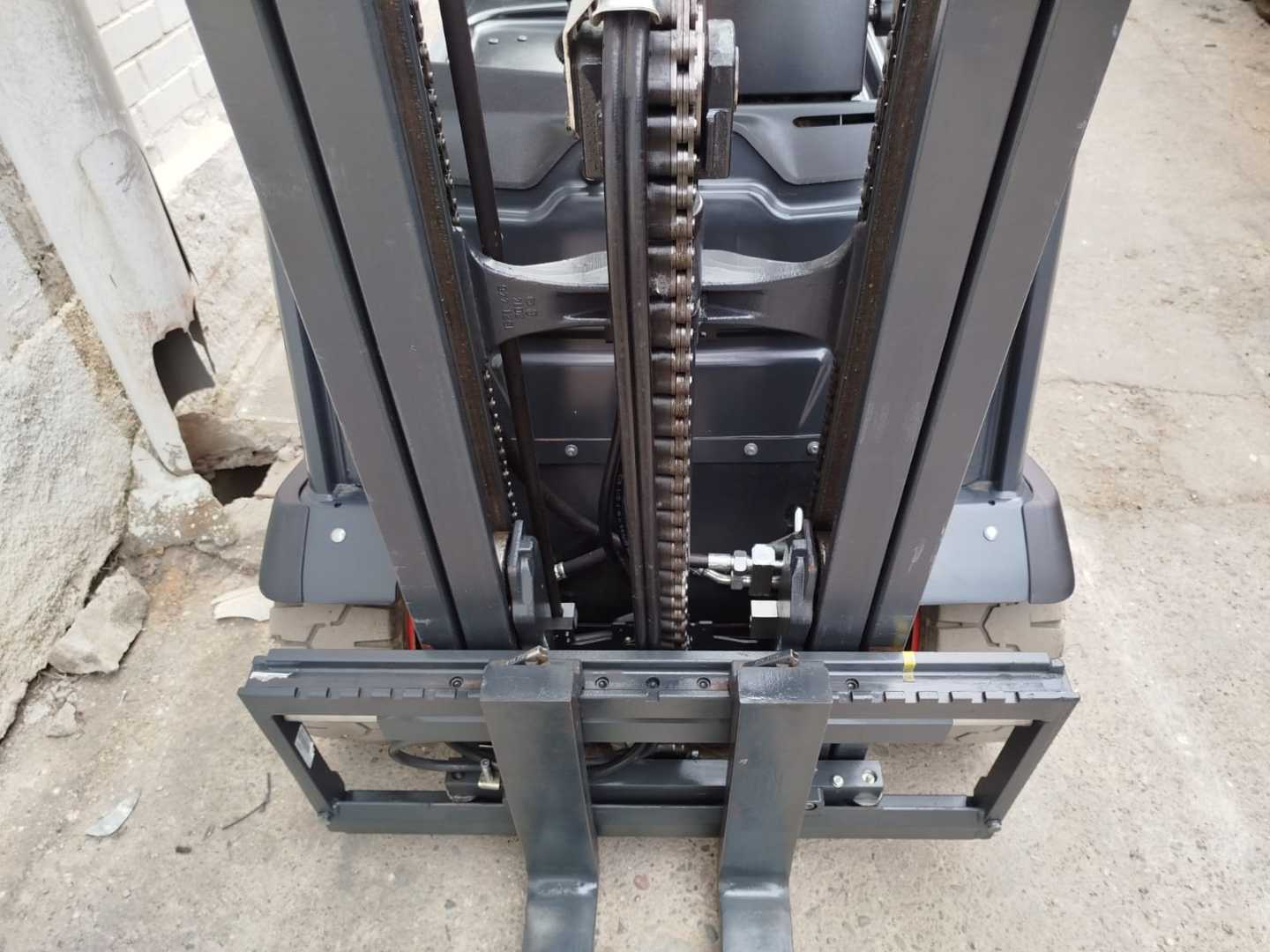 Used Forklift Linde E20PL EVO Litio 4 riteņu dakšu iekrāvējs (Image 5)