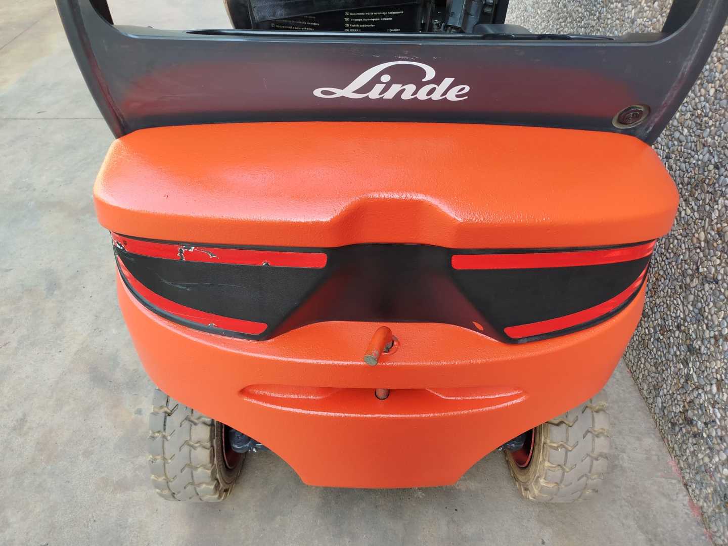Used Forklift Linde E16P 4 riteņu dakšu iekrāvējs (Image 6) Used Forklift Linde E16P 4 riteņu dakšu iekrāvējs (Image 6)