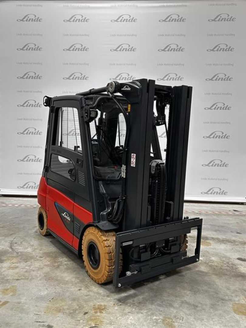 Used Forklift Linde E 16 P EVO 4 riteņu dakšu iekrāvējs (Image 2) Used Forklift Linde E 16 P EVO 4 riteņu dakšu iekrāvējs (Image 2)