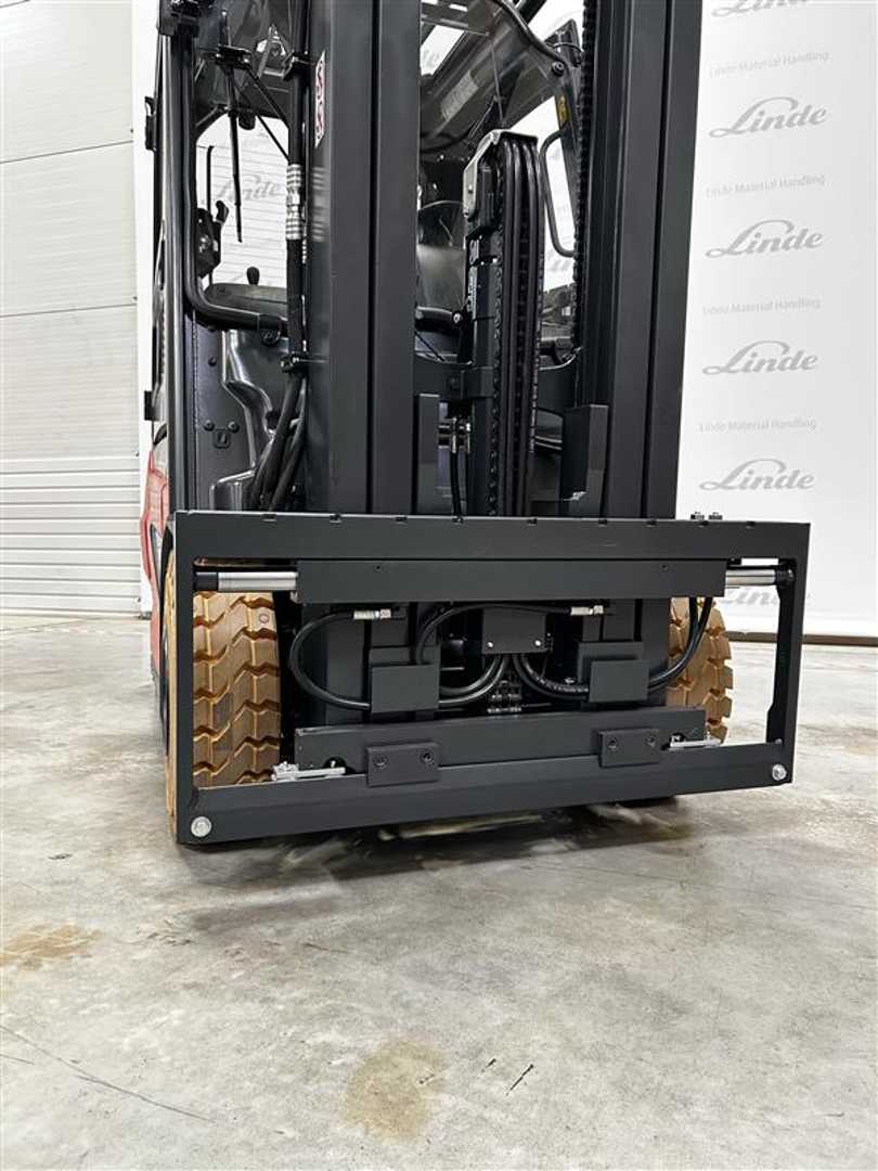 Used Forklift Linde E 16 P EVO 4 riteņu dakšu iekrāvējs (Image 3) Used Forklift Linde E 16 P EVO 4 riteņu dakšu iekrāvējs (Image 3)