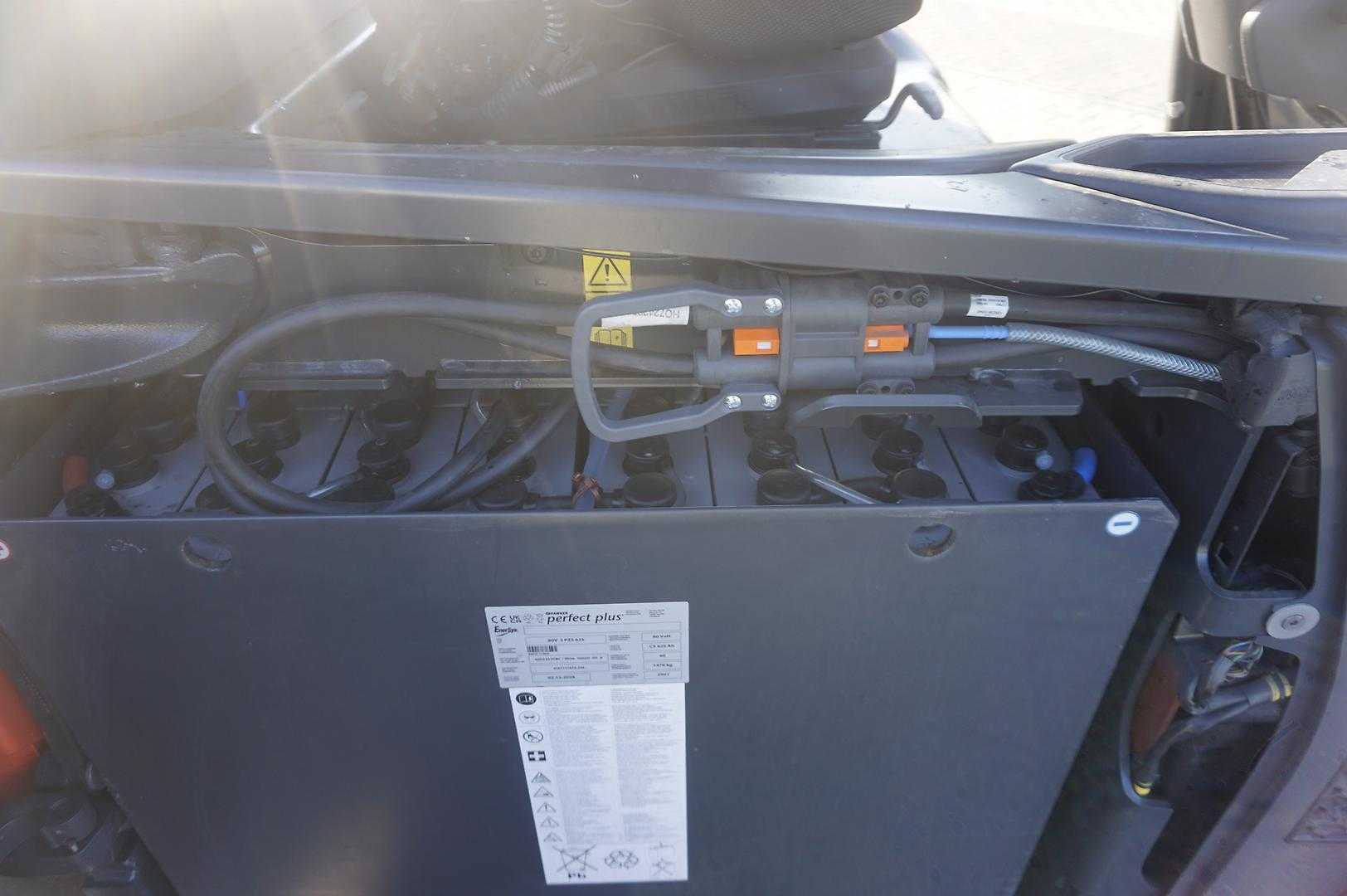 Used Forklift Linde E 30L-01 - Triplex - 2024er 4 riteņu dakšu iekrāvējs (Image 15) Used Forklift Linde E 30L-01 - Triplex - 2024er 4 riteņu dakšu iekrāvējs (Image 15)