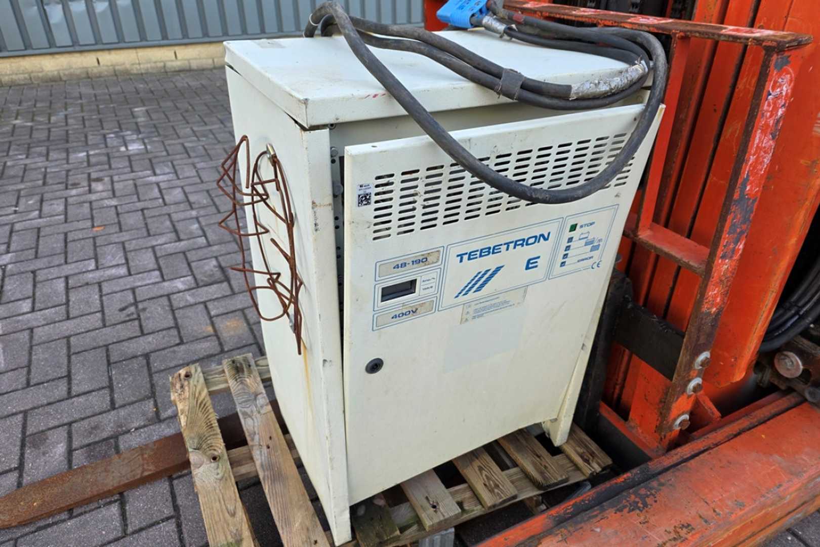 Used Forklift Nissan JHCO1L18HU 4 riteņu dakšu iekrāvējs (Image 4)