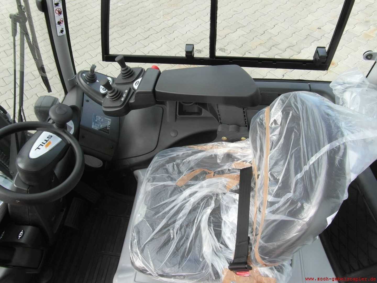 Used Forklift STILL RX60-35 4 riteņu dakšu iekrāvējs (Image 6) Used Forklift STILL RX60-35 4 riteņu dakšu iekrāvējs (Image 6)