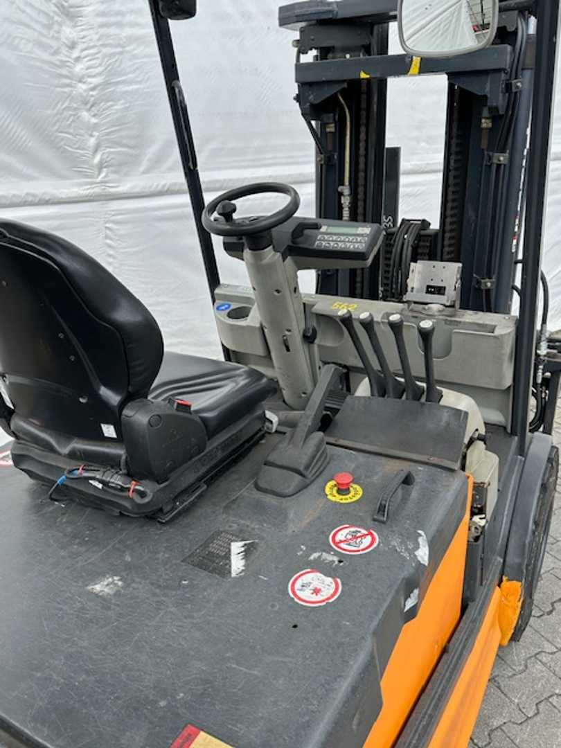 Used Forklift STILL R 60-40 4 riteņu dakšu iekrāvējs (Image 4) Used Forklift STILL R 60-40 4 riteņu dakšu iekrāvējs (Image 4)