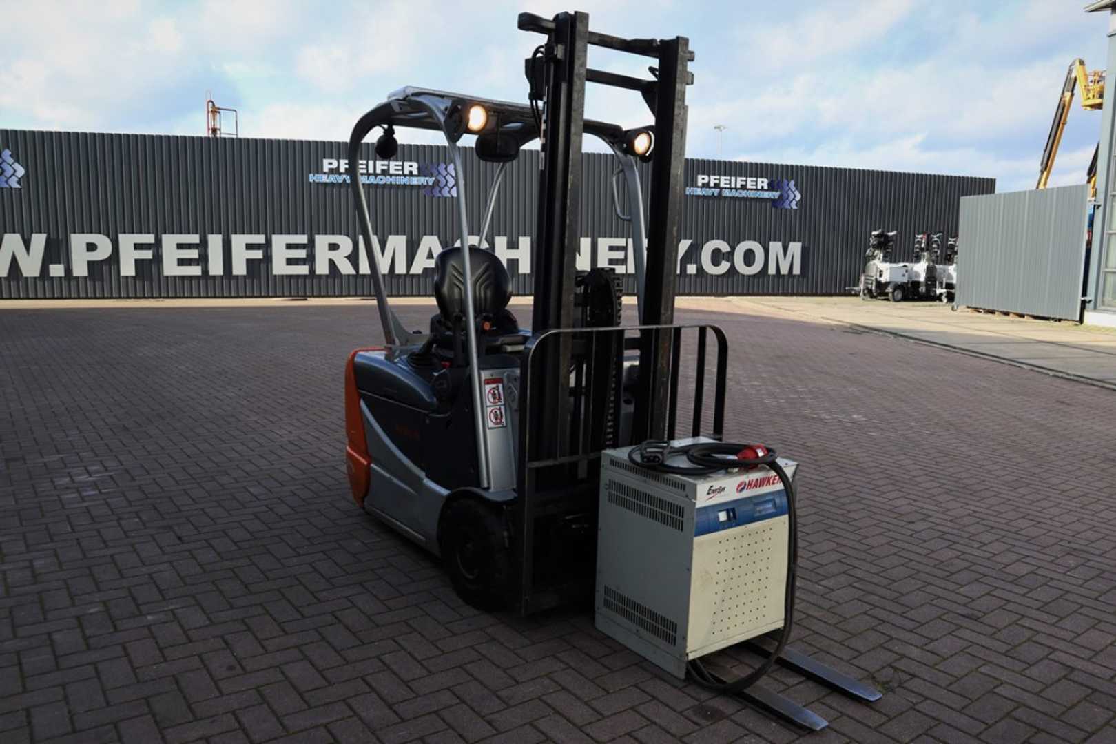 Used Forklift STILL RX50-15 4 riteņu dakšu iekrāvējs (Image 8) Used Forklift STILL RX50-15 4 riteņu dakšu iekrāvējs (Image 8)