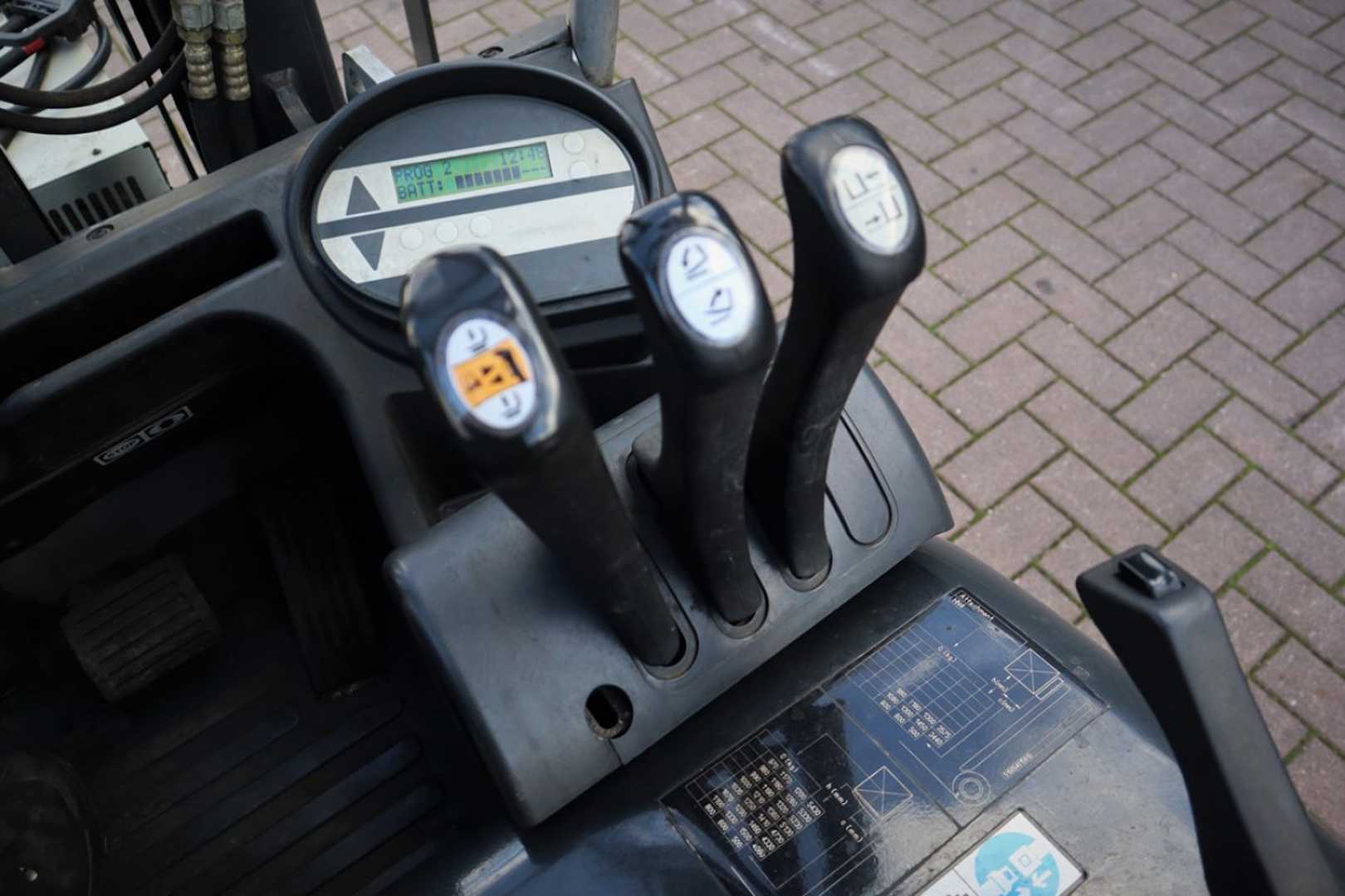 Used Forklift STILL RX50-15 4 riteņu dakšu iekrāvējs (Image 10) Used Forklift STILL RX50-15 4 riteņu dakšu iekrāvējs (Image 10)