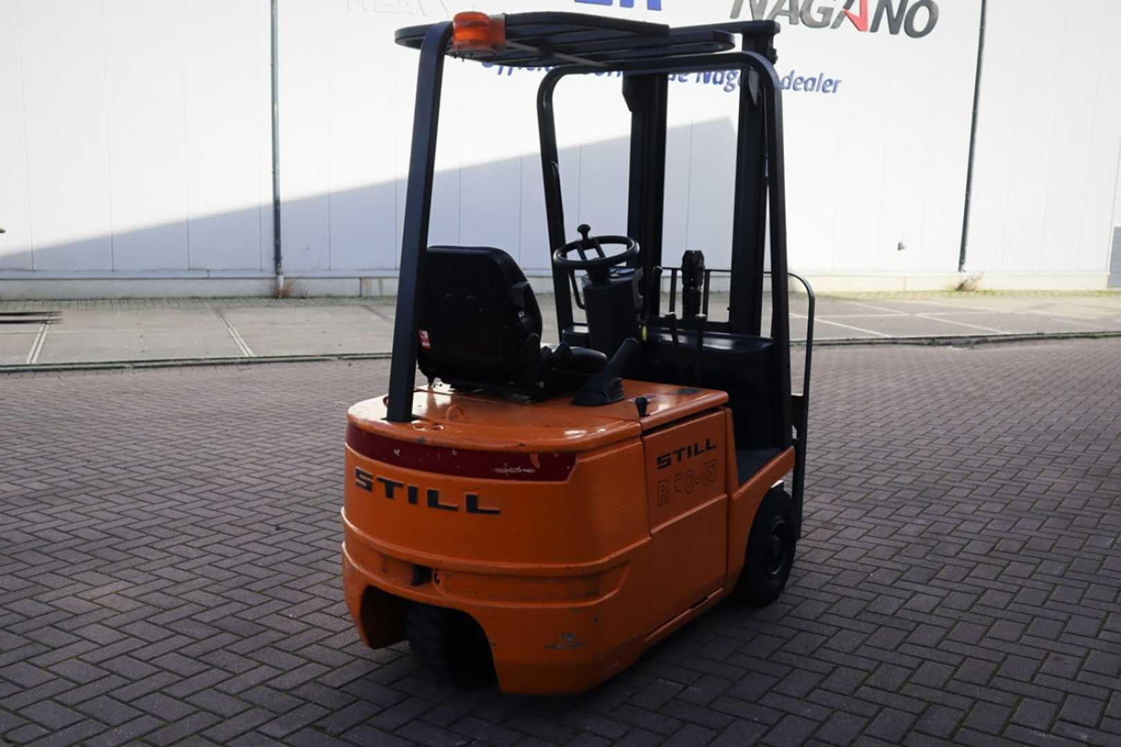 Used Forklift STILL R50-15 4 riteņu dakšu iekrāvējs (Image 3) Used Forklift STILL R50-15 4 riteņu dakšu iekrāvējs (Image 3)