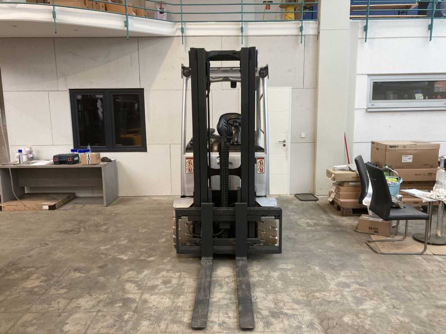 Used Forklift STILL RX 60-30 / Lack NEU / AKKU 87 % 4 riteņu dakšu iekrāvējs (Image 3)
