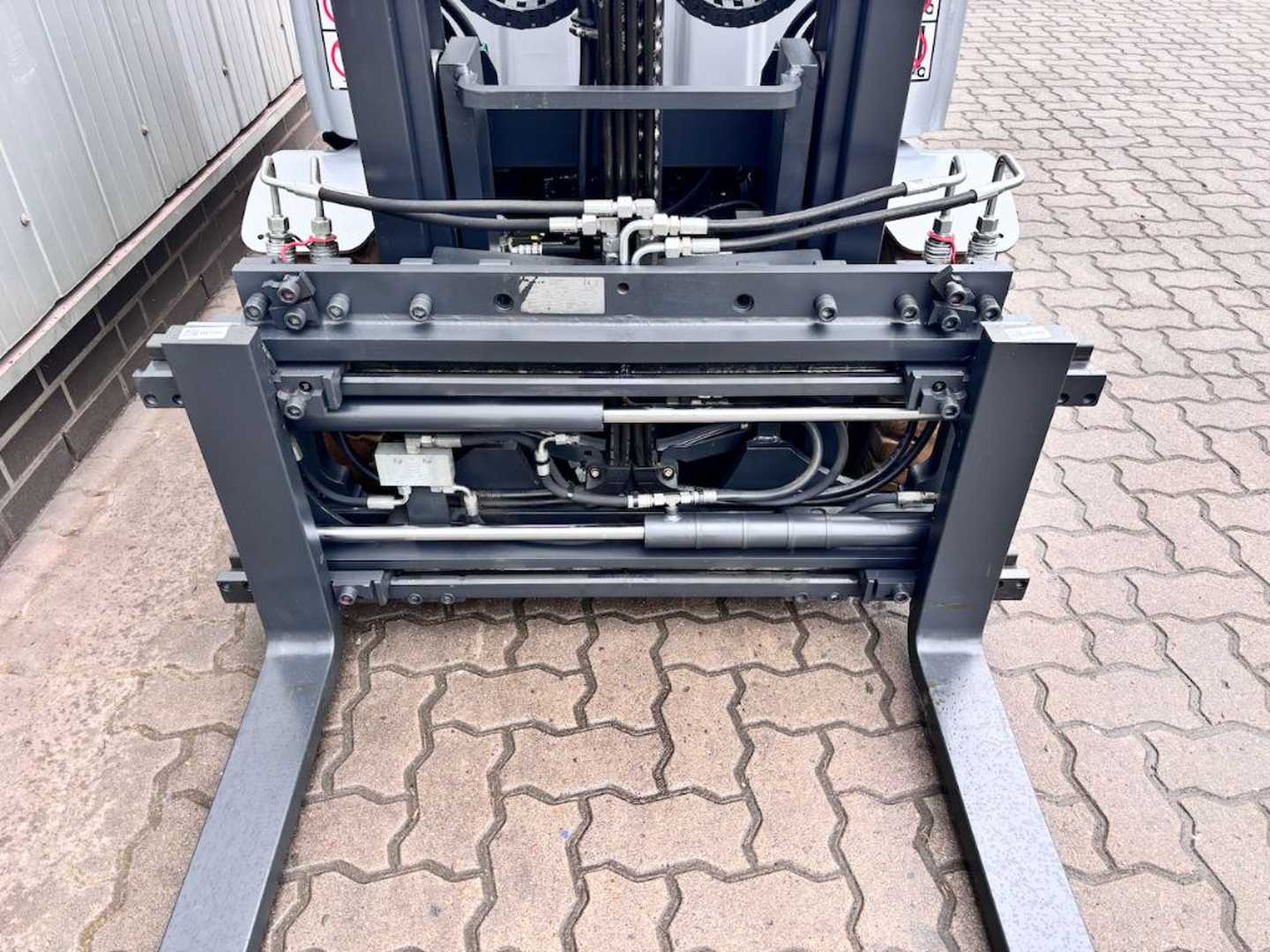 Used Forklift STILL RX60-25L/600 | Nur 1.459 Bst. | AKKU 90% 4 riteņu dakšu iekrāvējs (Image 4)