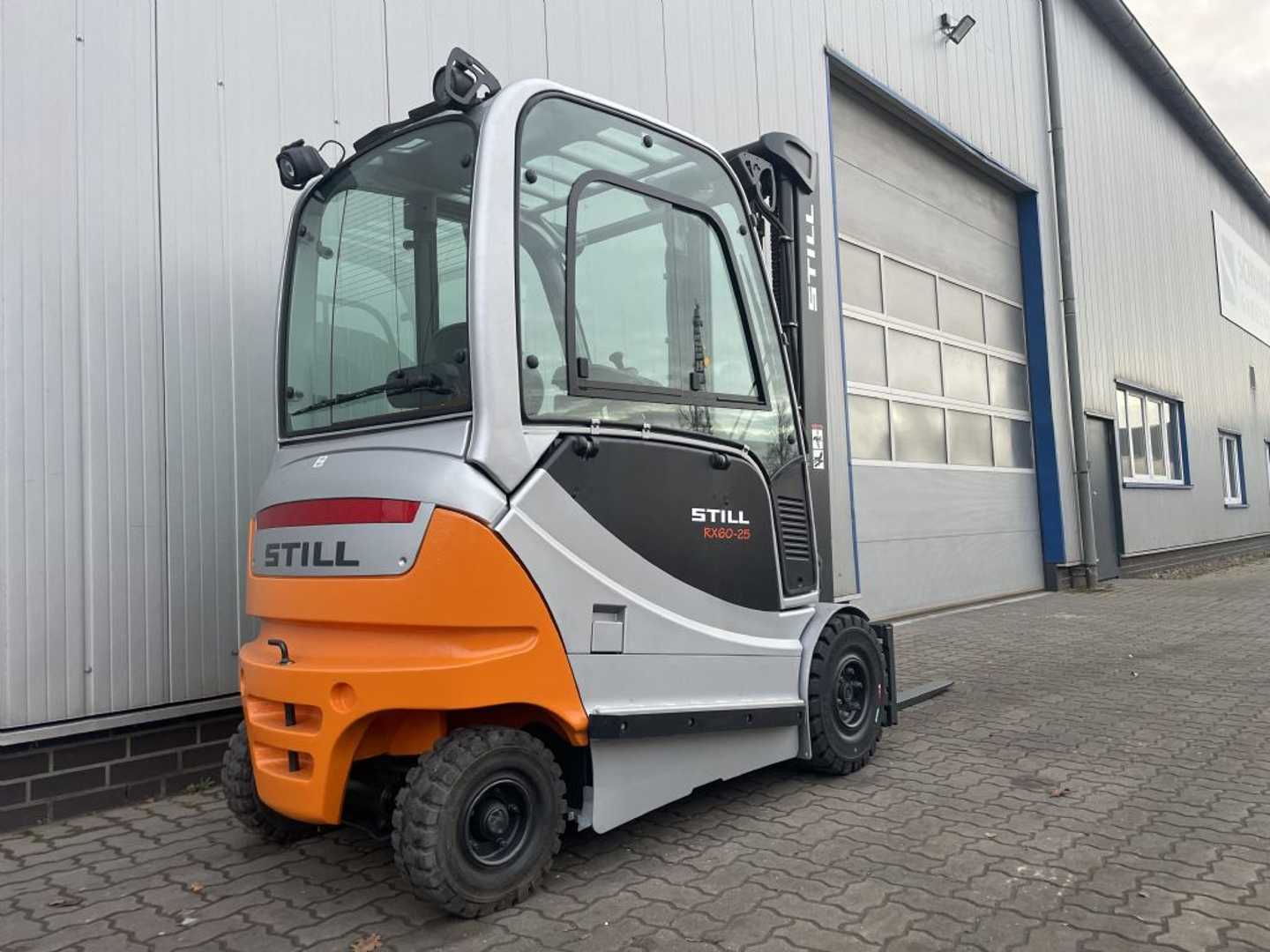 Used Forklift STILL RX60-25 | Neue Bereifung vorne | 4K Joystick 4 riteņu dakšu iekrāvējs (Image 4)