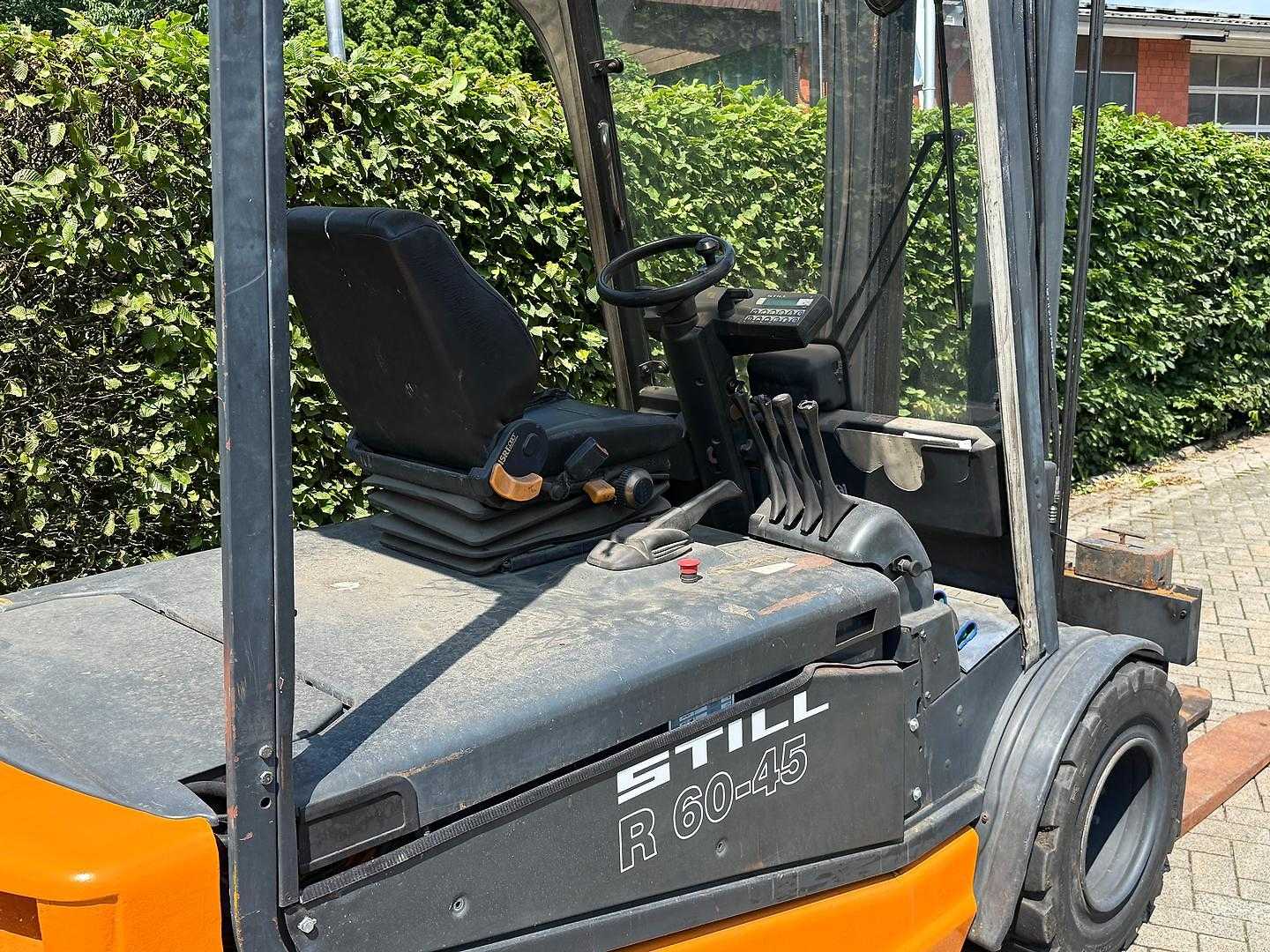 Used Forklift STILL R 60 - 45 4 riteņu dakšu iekrāvējs (Image 6) Used Forklift STILL R 60 - 45 4 riteņu dakšu iekrāvējs (Image 6)