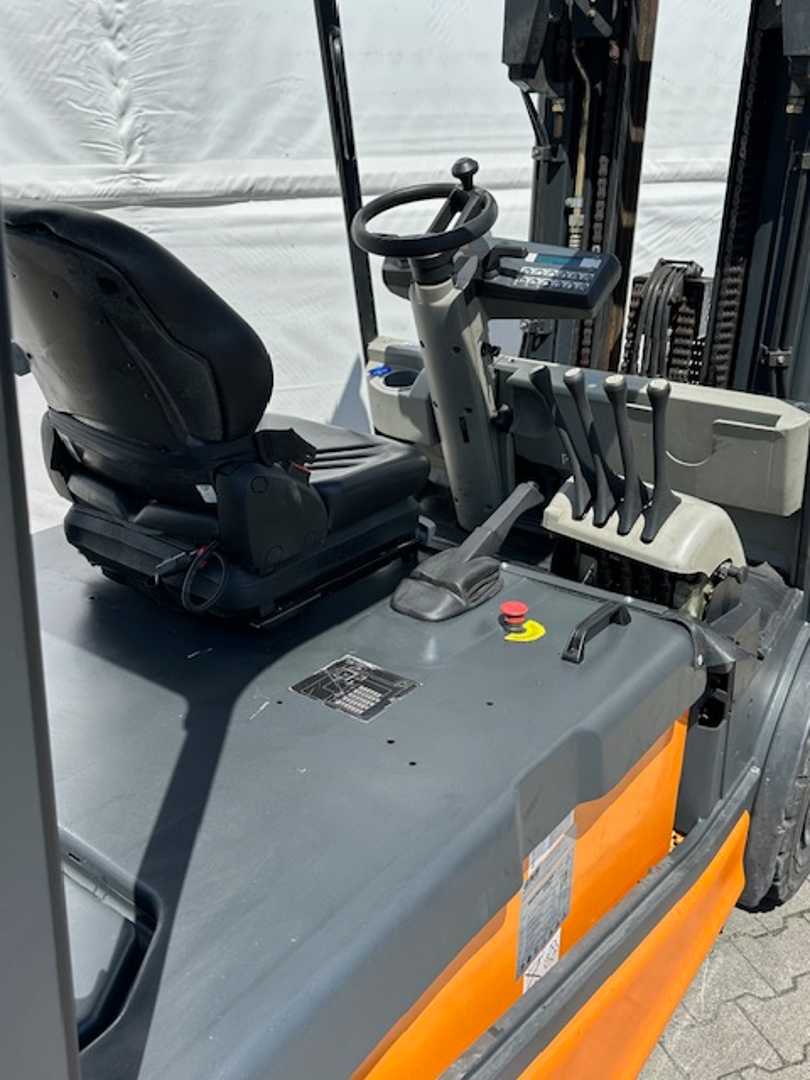 Used Forklift STILL R 60-40 4 riteņu dakšu iekrāvējs (Image 11) Used Forklift STILL R 60-40 4 riteņu dakšu iekrāvējs (Image 11)