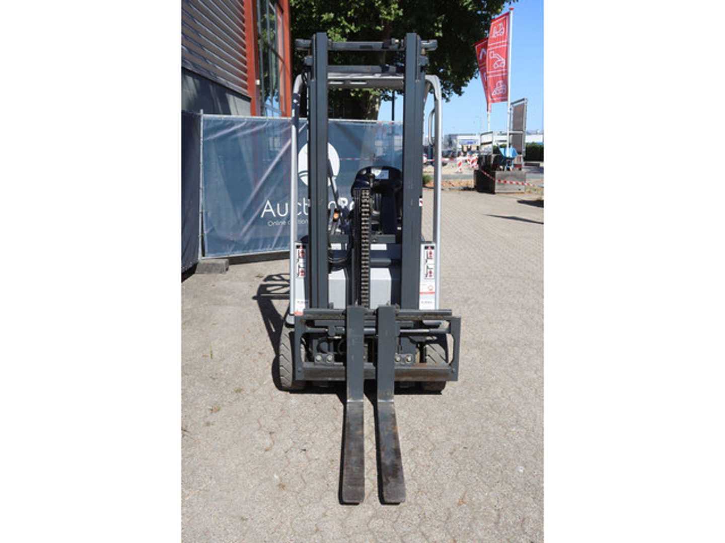 Used Forklift STILL RX 50-15 4 riteņu dakšu iekrāvējs (Image 8) Used Forklift STILL RX 50-15 4 riteņu dakšu iekrāvējs (Image 8)