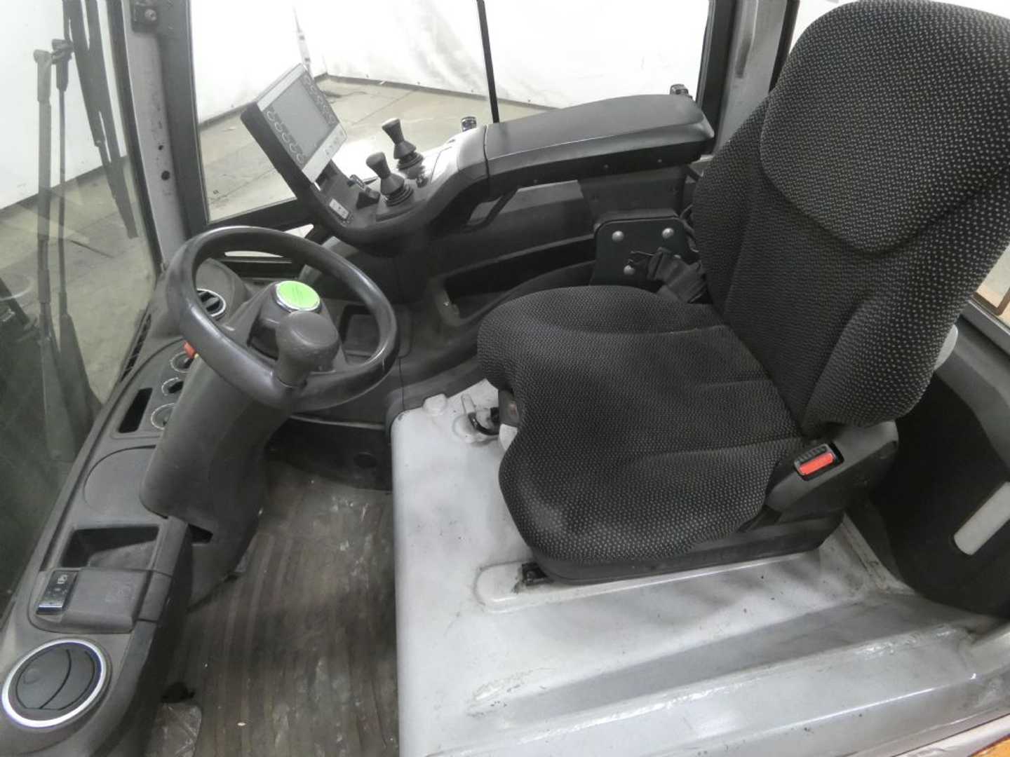 Used Forklift STILL RX20-20P 4 riteņu dakšu iekrāvējs (Image 3) Used Forklift STILL RX20-20P 4 riteņu dakšu iekrāvējs (Image 3)