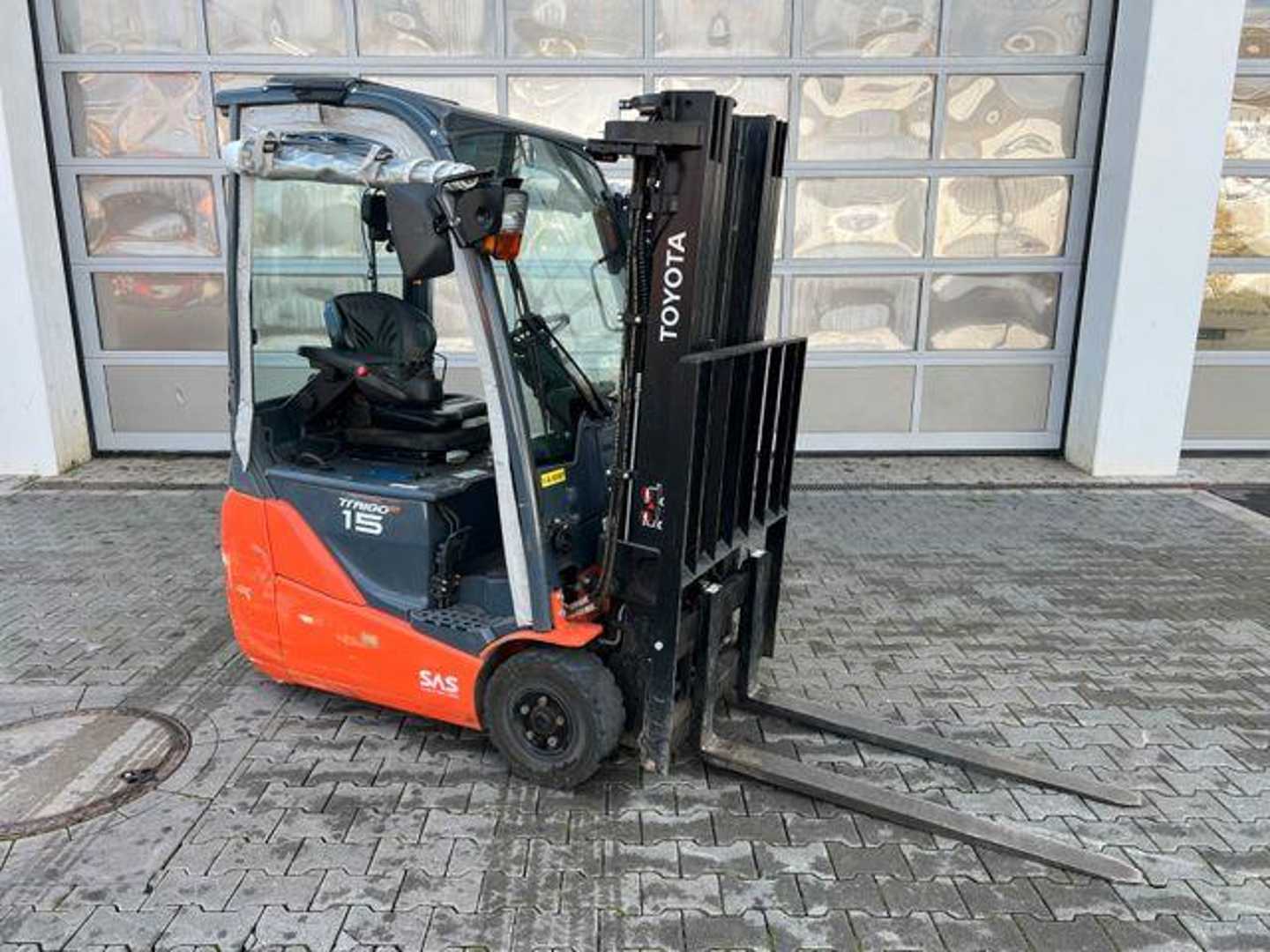 Used Forklift Toyota 8FBET15 / Triplex: 4.30m / nur 1.187h! / SS 4 riteņu dakšu iekrāvējs (Image 2) Used Forklift Toyota 8FBET15 / Triplex: 4.30m / nur 1.187h! / SS 4 riteņu dakšu iekrāvējs (Image 2)
