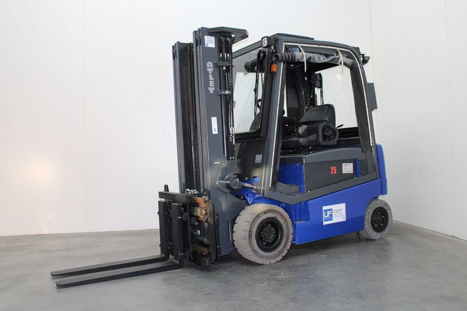 Used Forklift UniCarriers 1Q2L25T 4 riteņu dakšu iekrāvējs (Image 3)