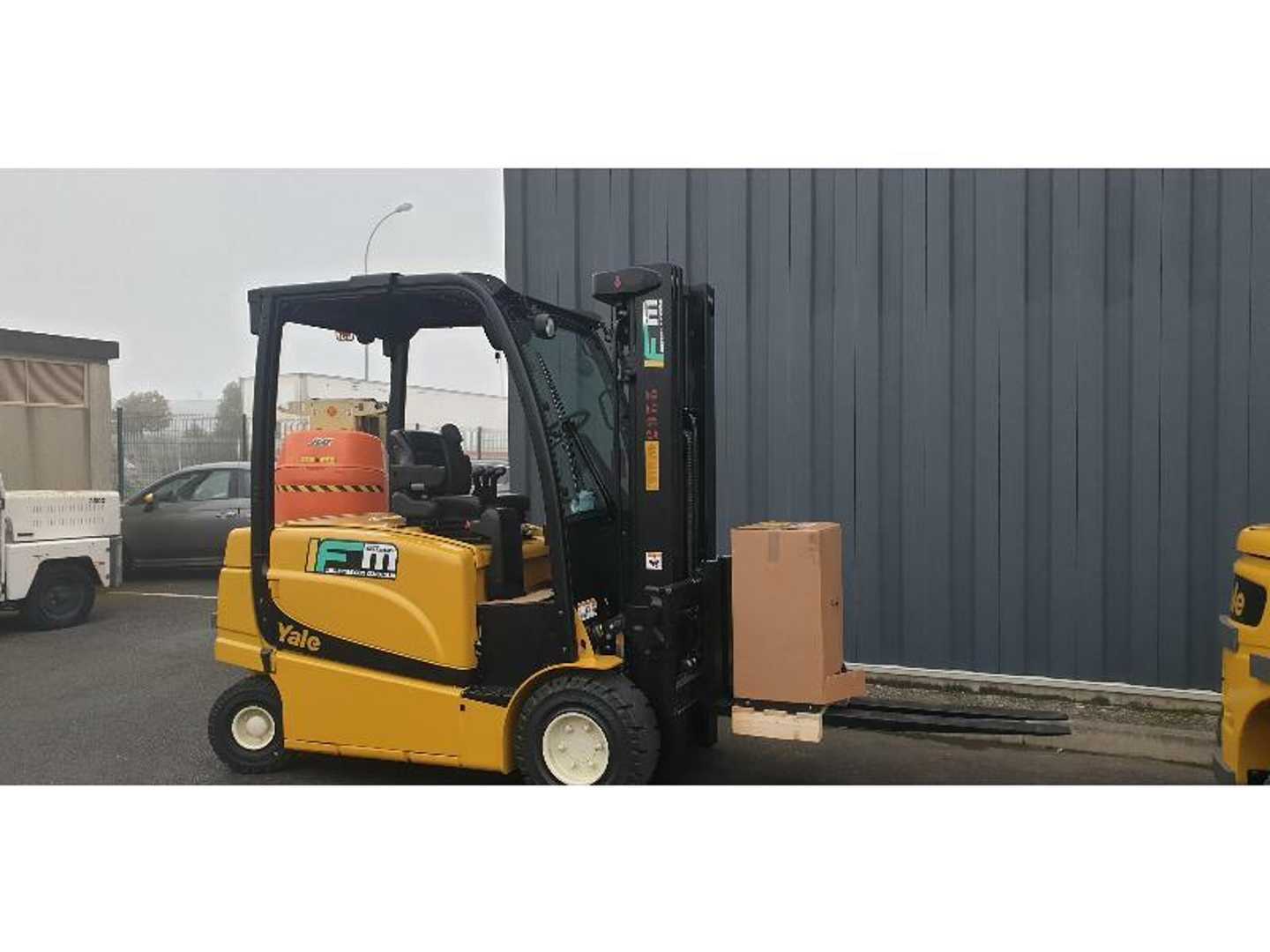 Used Forklift Yale ERP30VL 4 riteņu dakšu iekrāvējs (Image 10) Used Forklift Yale ERP30VL 4 riteņu dakšu iekrāvējs (Image 10)