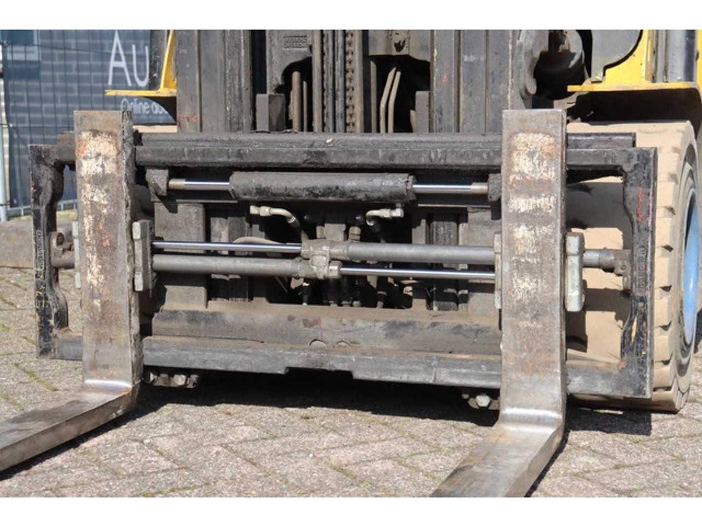 Used Forklift Yale ERP25VL E2145 4 riteņu dakšu iekrāvējs (Image 10) Used Forklift Yale ERP25VL E2145 4 riteņu dakšu iekrāvējs (Image 10)