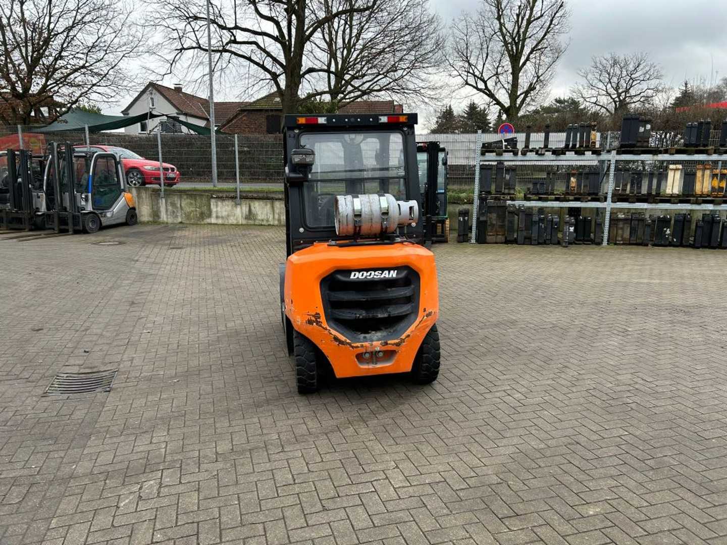 Used Forklift Doosan G30NXP 4 riteņu dakšu iekrāvējs (Image 2)