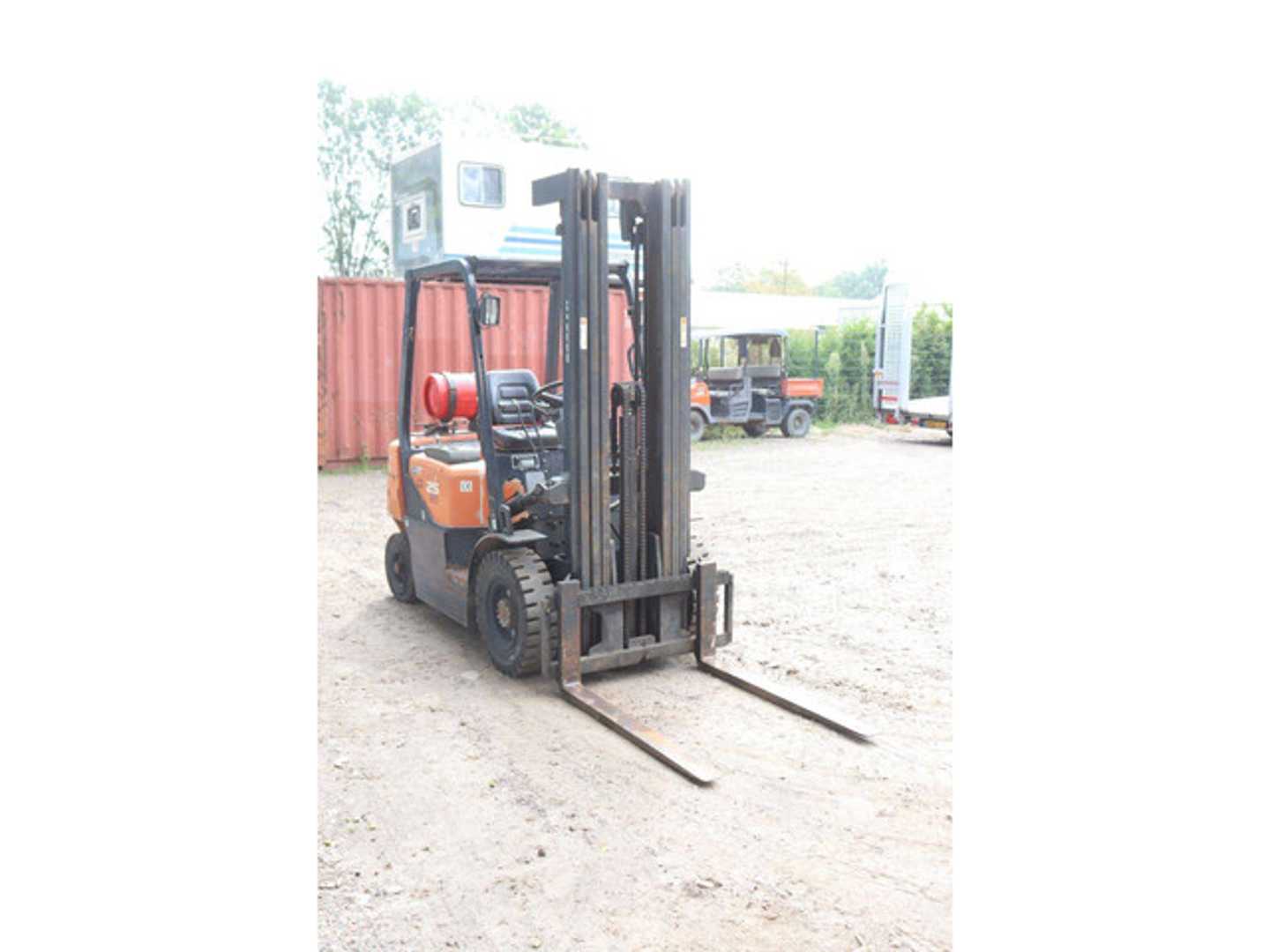 Used Forklift Doosan G25G 4 riteņu dakšu iekrāvējs (Image 7)