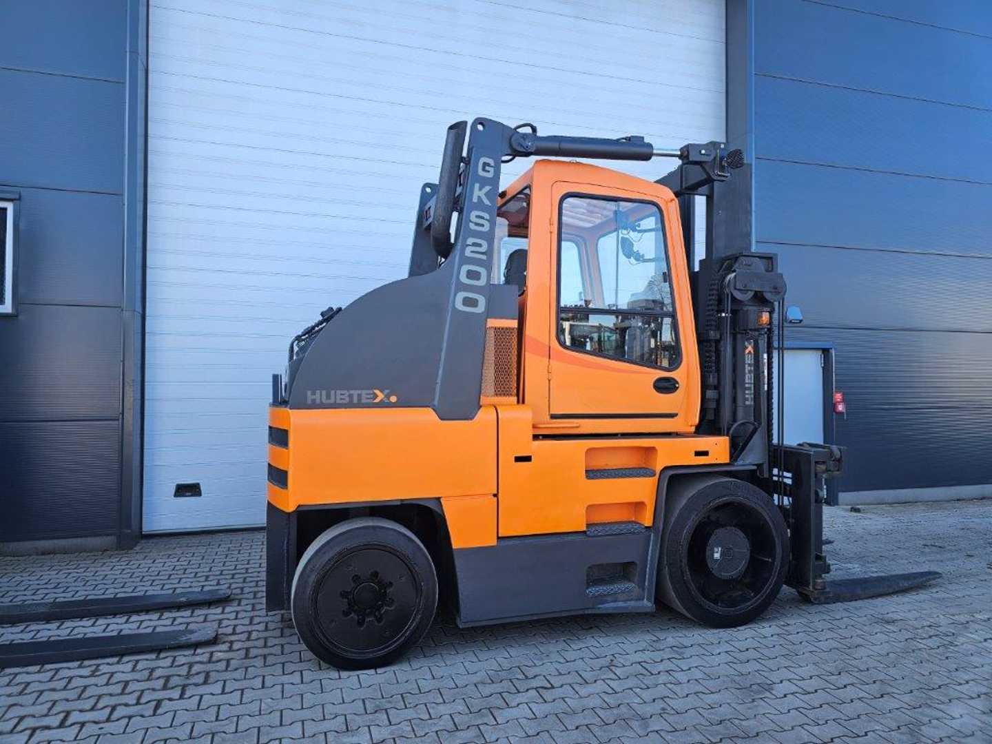 Used Forklift Hubtex GKS-200 - Compact 4 riteņu dakšu iekrāvējs (Image 2) Used Forklift Hubtex GKS-200 - Compact 4 riteņu dakšu iekrāvējs (Image 2)